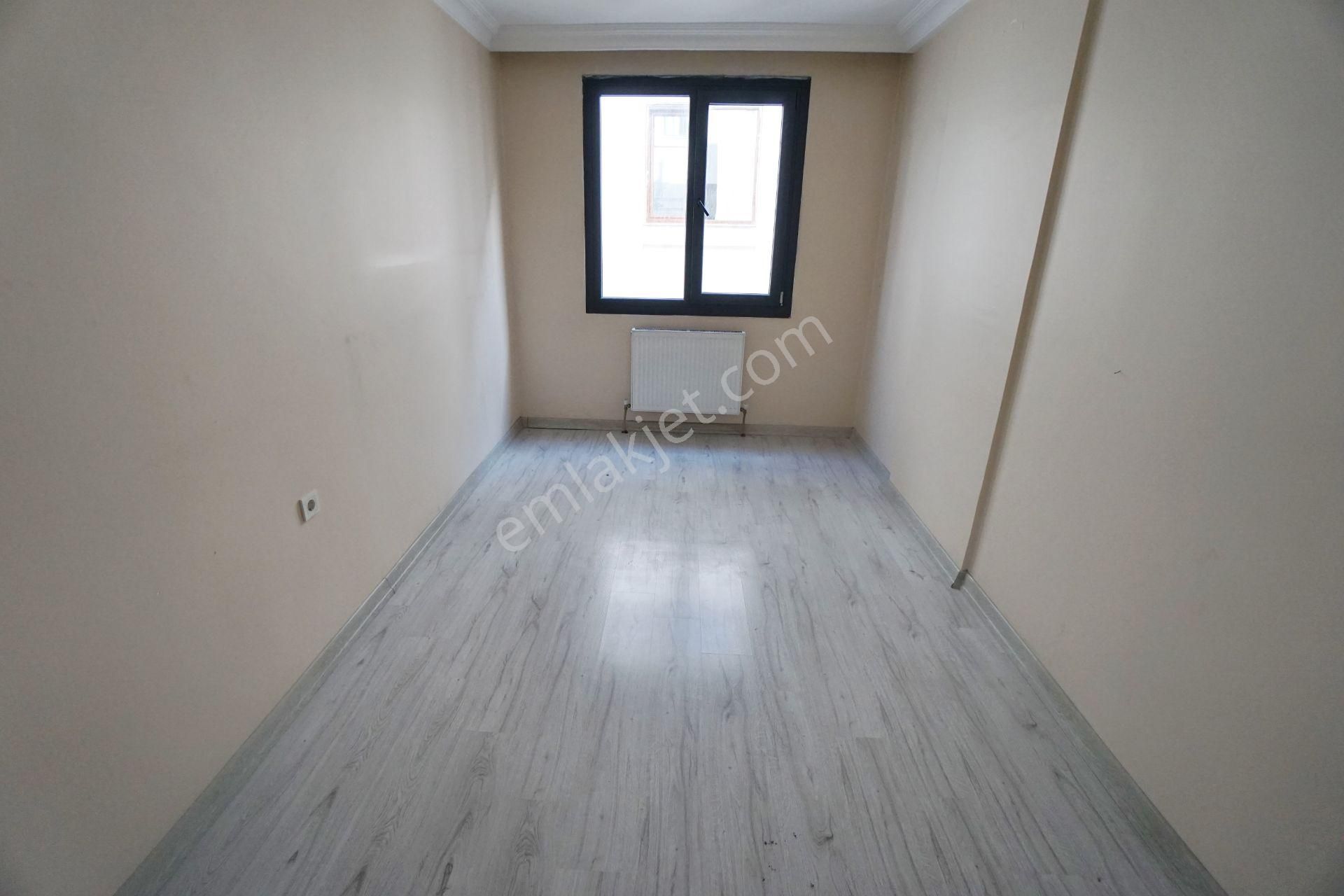 Meral R6196 Aşık Veysel Cd Yeni 5 Yaş Ankastreli Balkonlu Kapalı Otoparklı 2+1 - Görsel 22