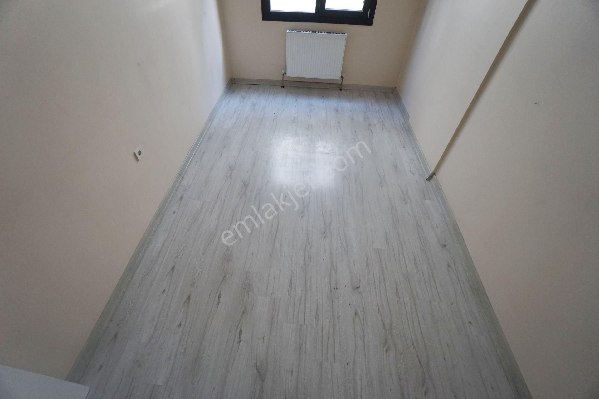 Meral R6196 Aşık Veysel Cd Yeni 5 Yaş Ankastreli Balkonlu Kapalı Otoparklı 2+1 - Görsel 23