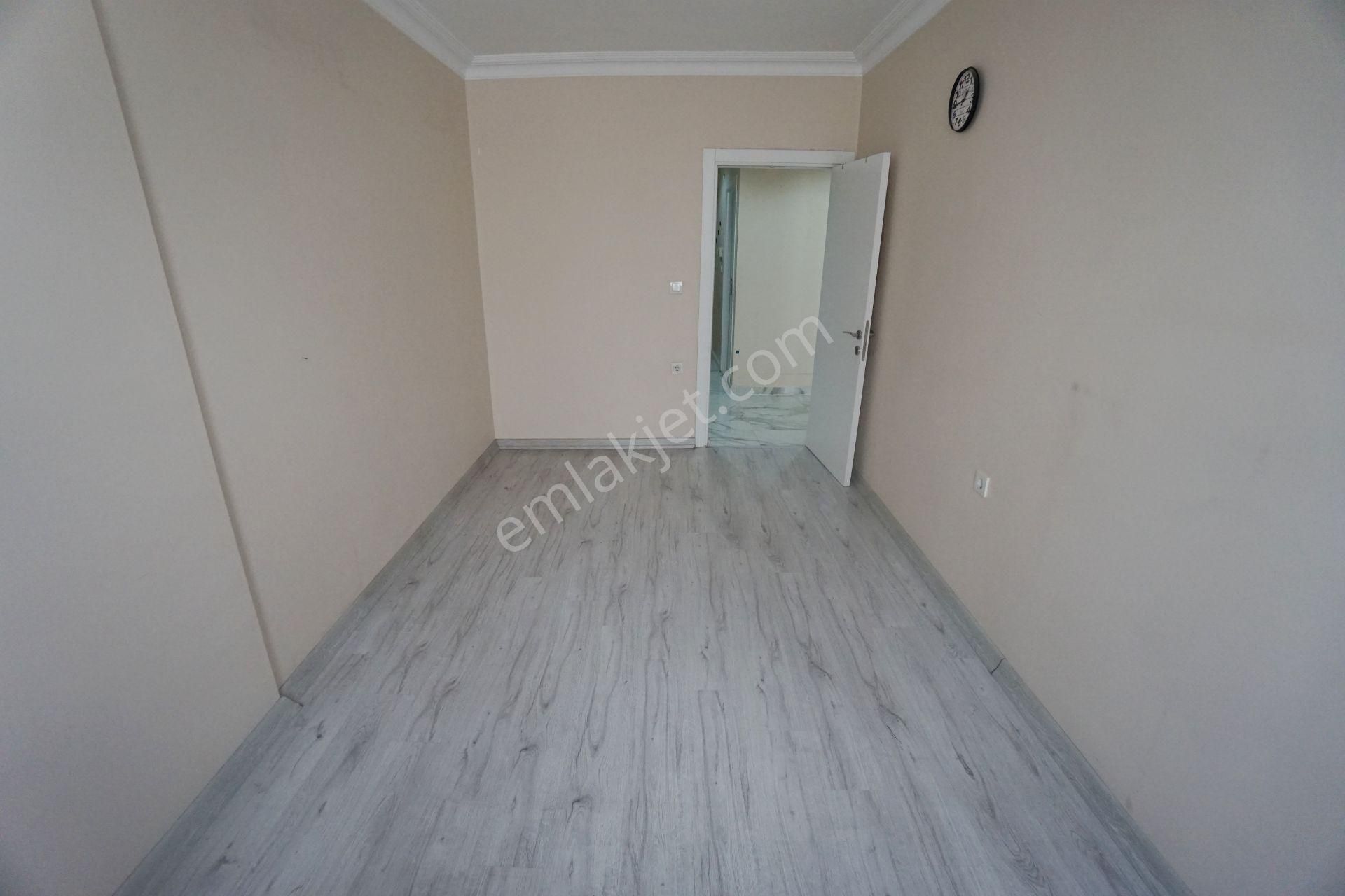 Meral R6196 Aşık Veysel Cd Yeni 5 Yaş Ankastreli Balkonlu Kapalı Otoparklı 2+1 - Görsel 24