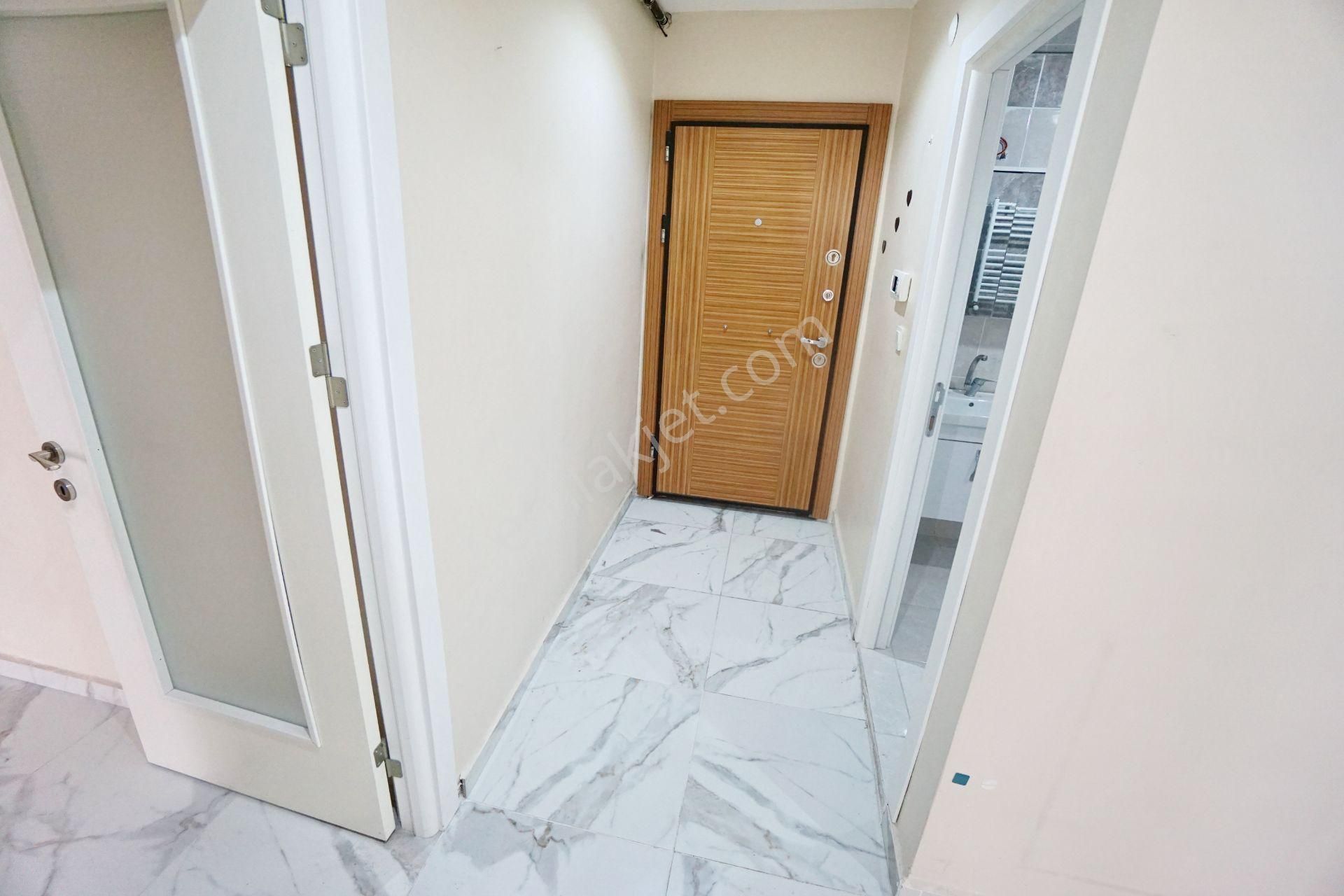 Meral R6196 Aşık Veysel Cd Yeni 5 Yaş Ankastreli Balkonlu Kapalı Otoparklı 2+1 - Görsel 26