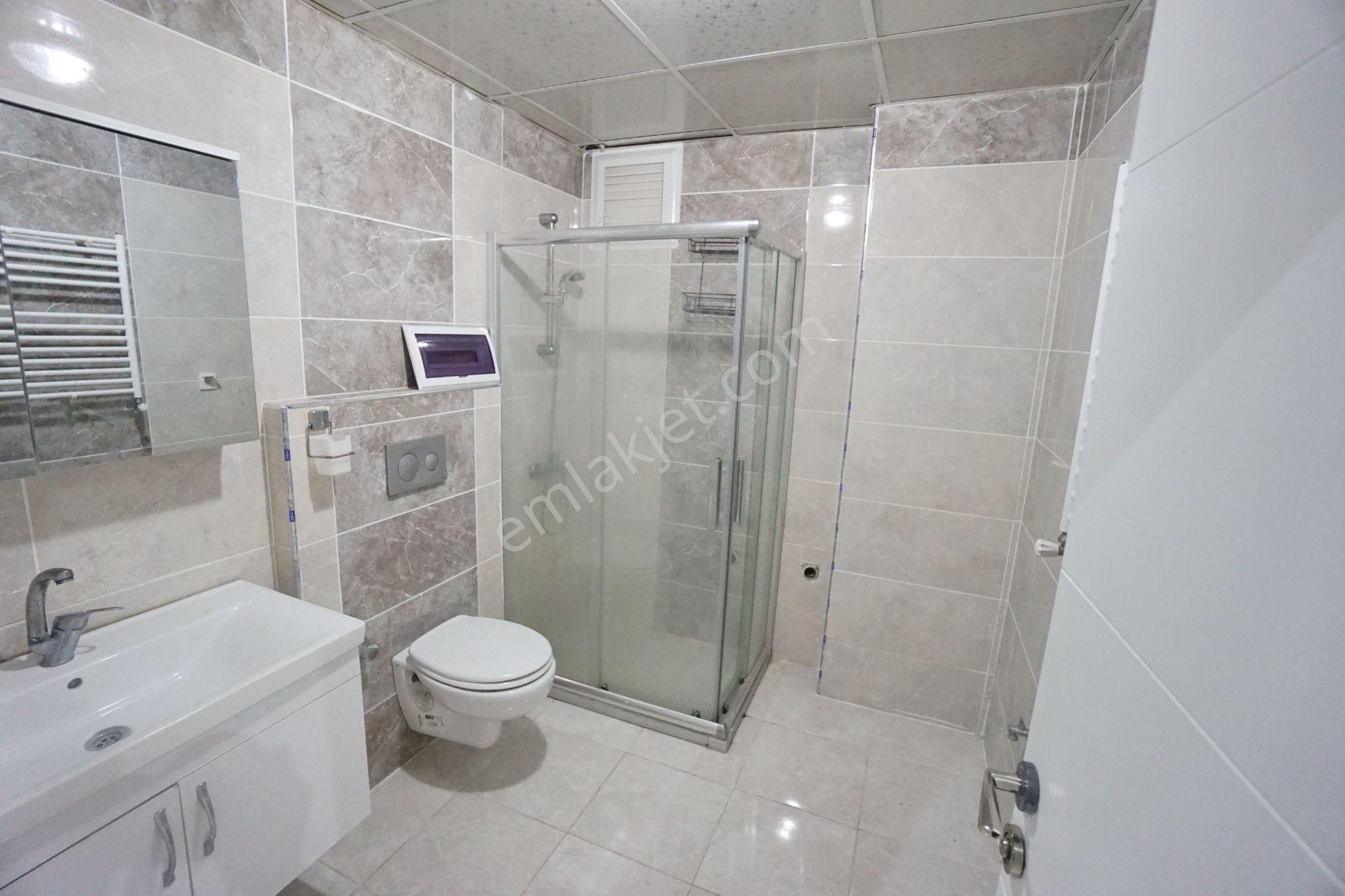 Meral R6196 Aşık Veysel Cd Yeni 5 Yaş Ankastreli Balkonlu Kapalı Otoparklı 2+1 - Görsel 16