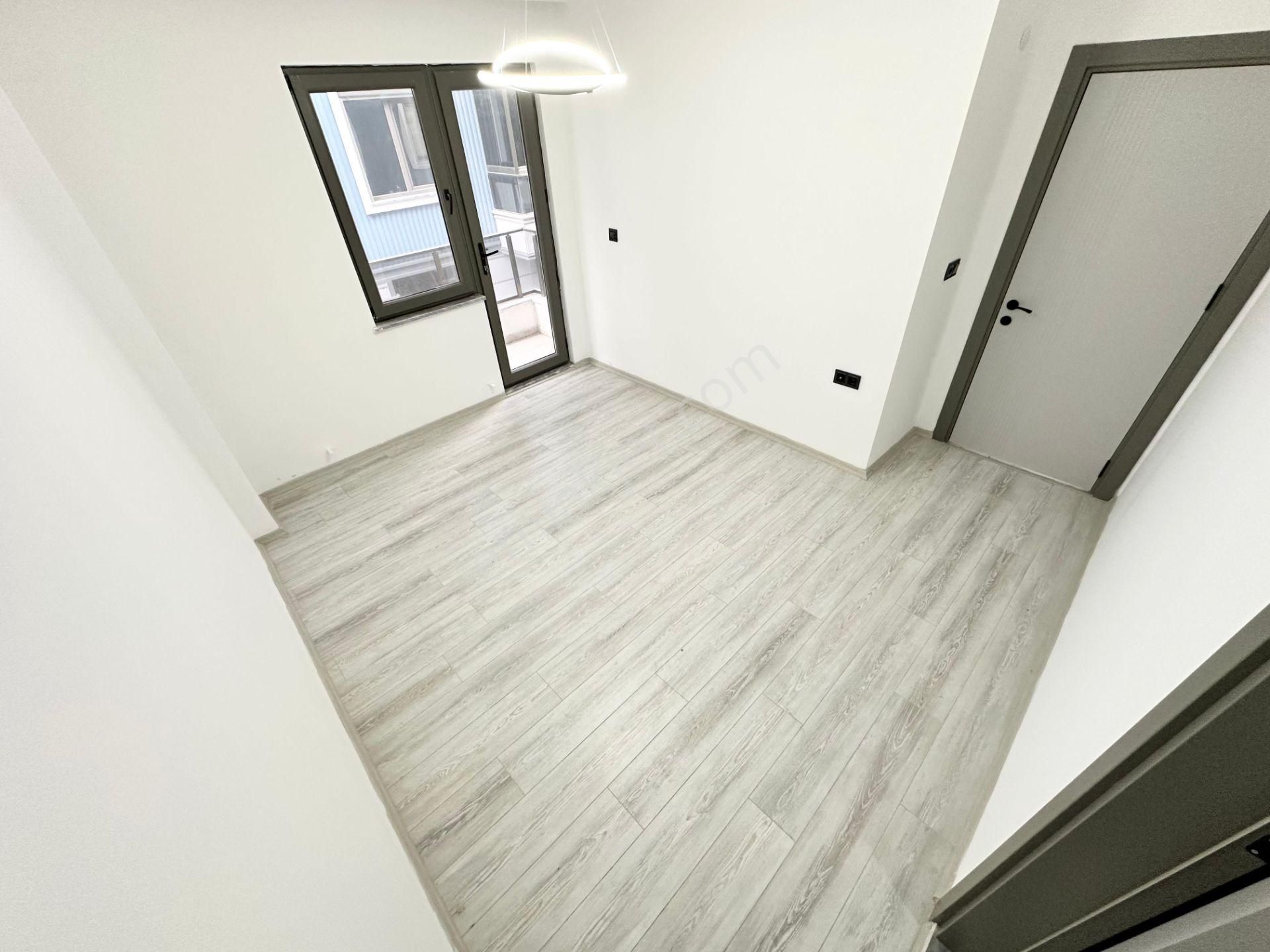 ⭐ay Emlaktan⭐akçay'da Arakat Ayrı Mutfak Ebeveyn Banyolu Lüks Sitede Önü Açık Satılık 2+1 Daire - Görsel 24