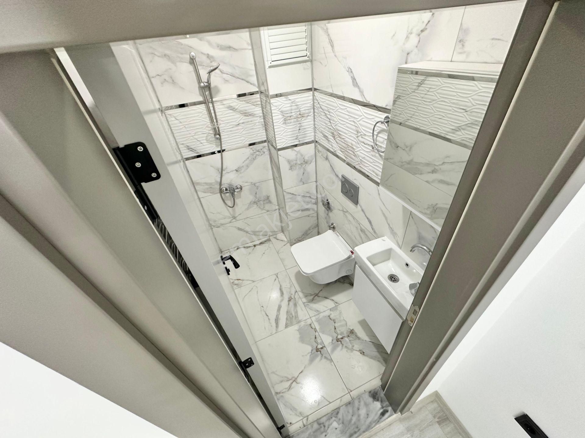 ⭐ay Emlaktan⭐akçay'da Arakat Ayrı Mutfak Ebeveyn Banyolu Lüks Sitede Önü Açık Satılık 2+1 Daire - Görsel 26