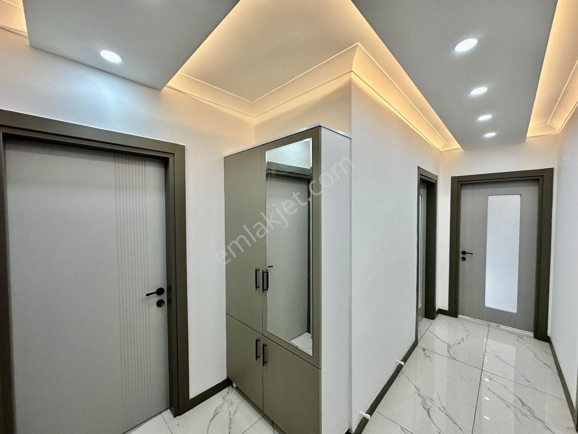 ⭐ay Emlaktan⭐akçay'da Arakat Ayrı Mutfak Ebeveyn Banyolu Lüks Sitede Önü Açık Satılık 2+1 Daire - Görsel 31