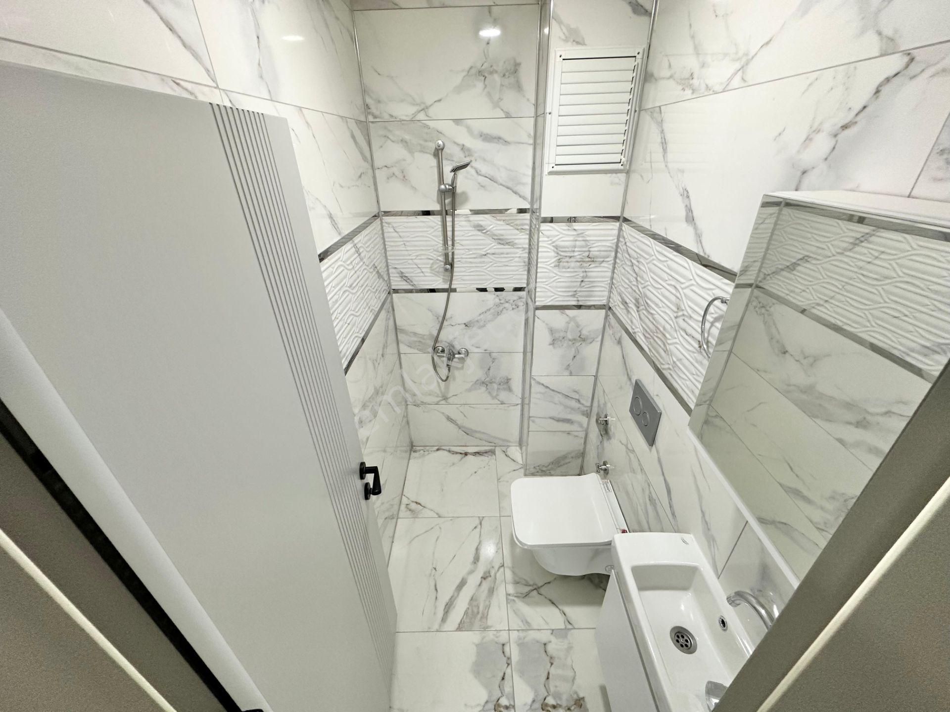 ⭐ay Emlaktan⭐akçay'da Arakat Ayrı Mutfak Ebeveyn Banyolu Lüks Sitede Önü Açık Satılık 2+1 Daire - Görsel 14