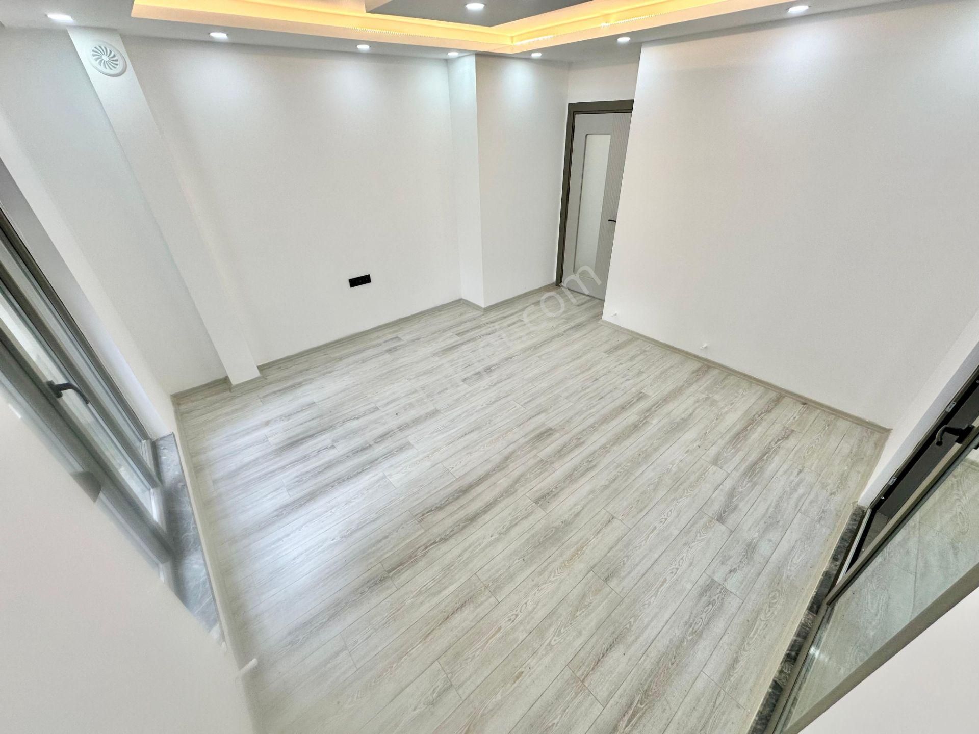 ⭐ay Emlaktan⭐akçay'da Arakat Ayrı Mutfak Ebeveyn Banyolu Lüks Sitede Önü Açık Satılık 2+1 Daire - Görsel 12