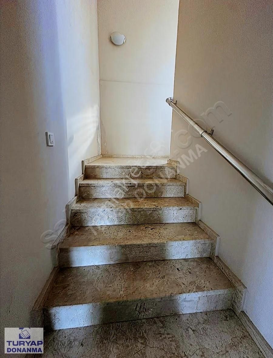 Yeniköy'de 6+1 Deniz Manzaralı Müstakil Bahçeli Tripleks Ev!!! - Görsel 31