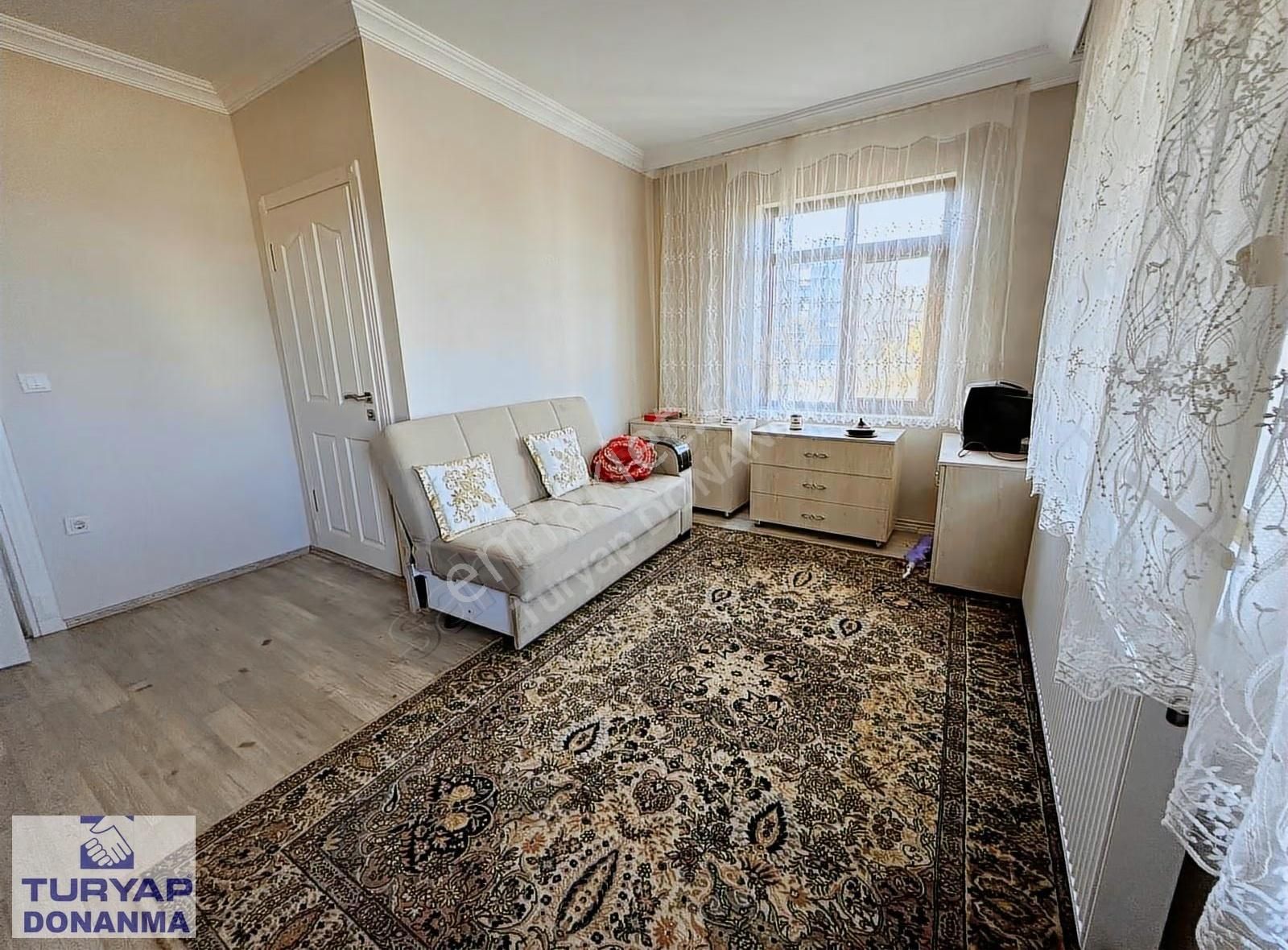 Yeniköy'de 6+1 Deniz Manzaralı Müstakil Bahçeli Tripleks Ev!!! - Görsel 2