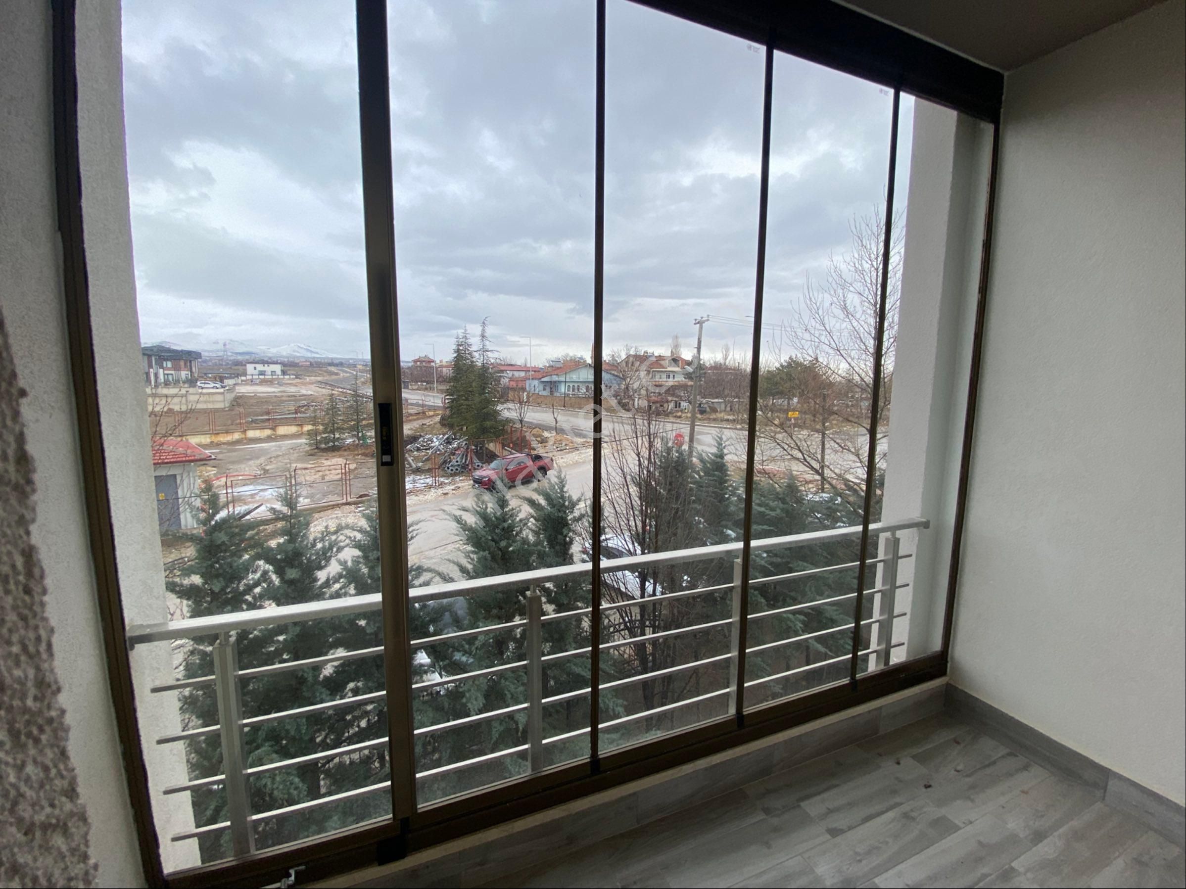 Salih Emlak’tan Yeşilburç Yolu Vadi Tepe Sitesi Doğa Ve Şehir Manzaralı 4+1 Daire - Görsel 33