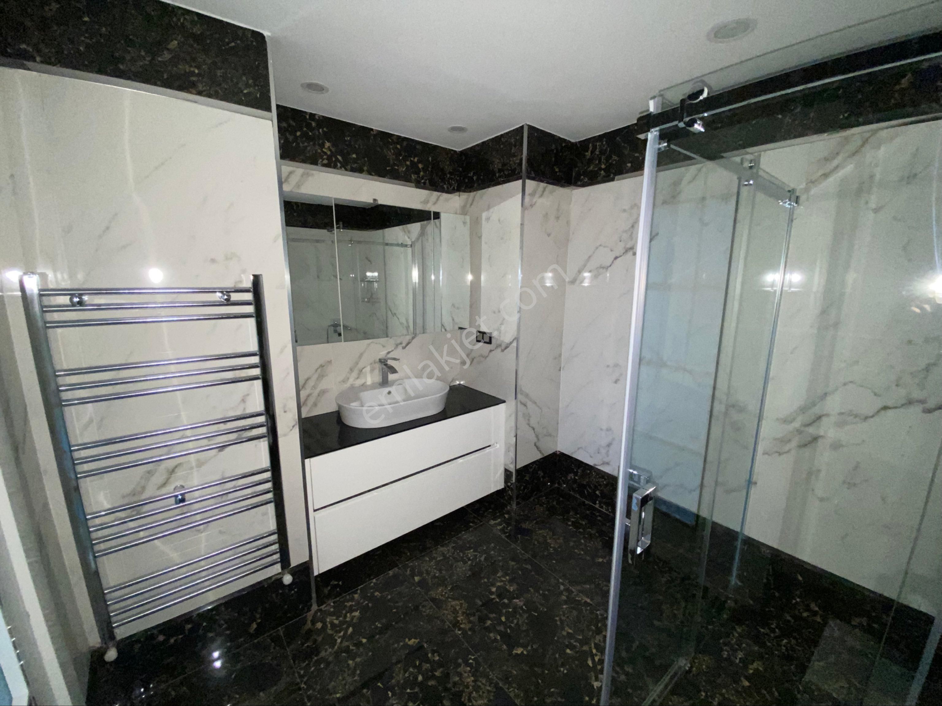 Salih Emlak’tan Yeşilburç Yolu Vadi Tepe Sitesi Doğa Ve Şehir Manzaralı 4+1 Daire - Görsel 29