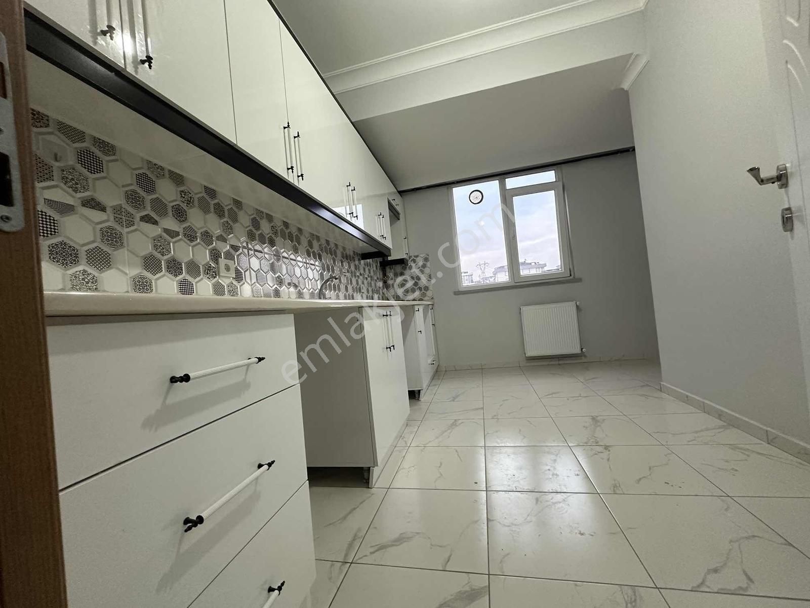 Ebeveyn Banyolu 120 M2 Satılık 3+1 Daire - Görsel 28