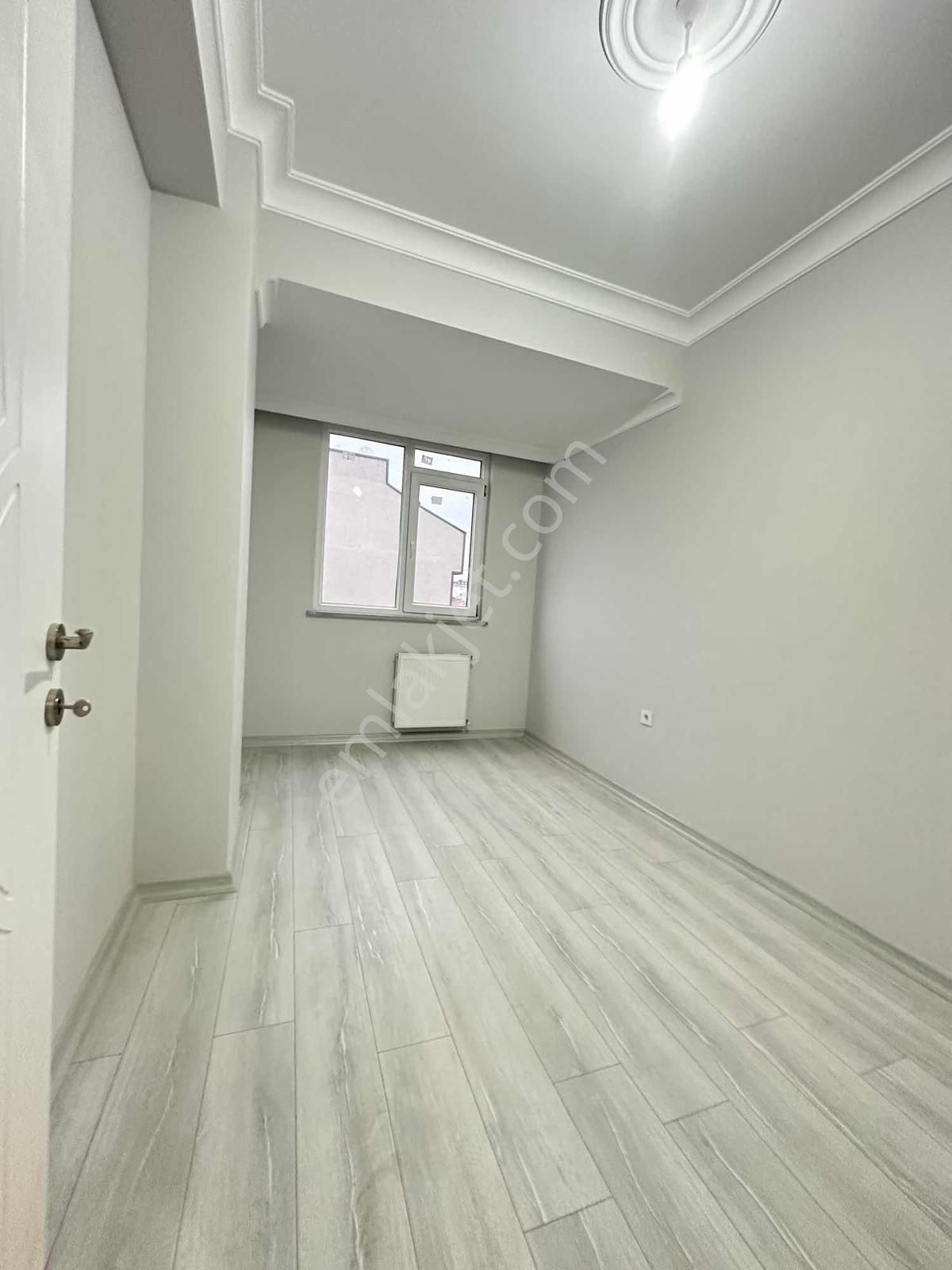 Ebeveyn Banyolu 120 M2 Satılık 3+1 Daire - Görsel 16