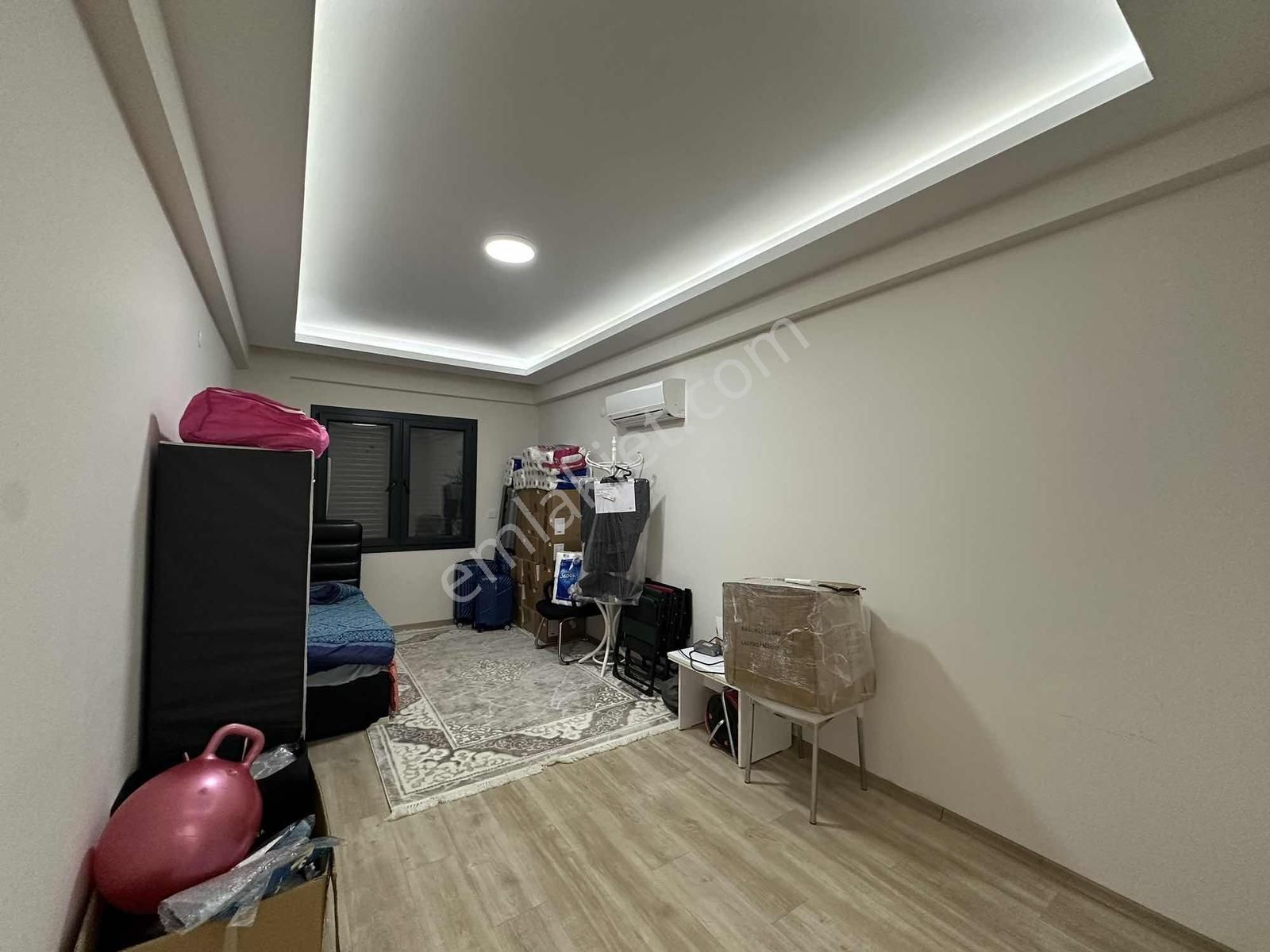 Qzen' Den Depolar Bölgesinde 80mt Asfalt Yol Cepheli Tarla - Görsel 8