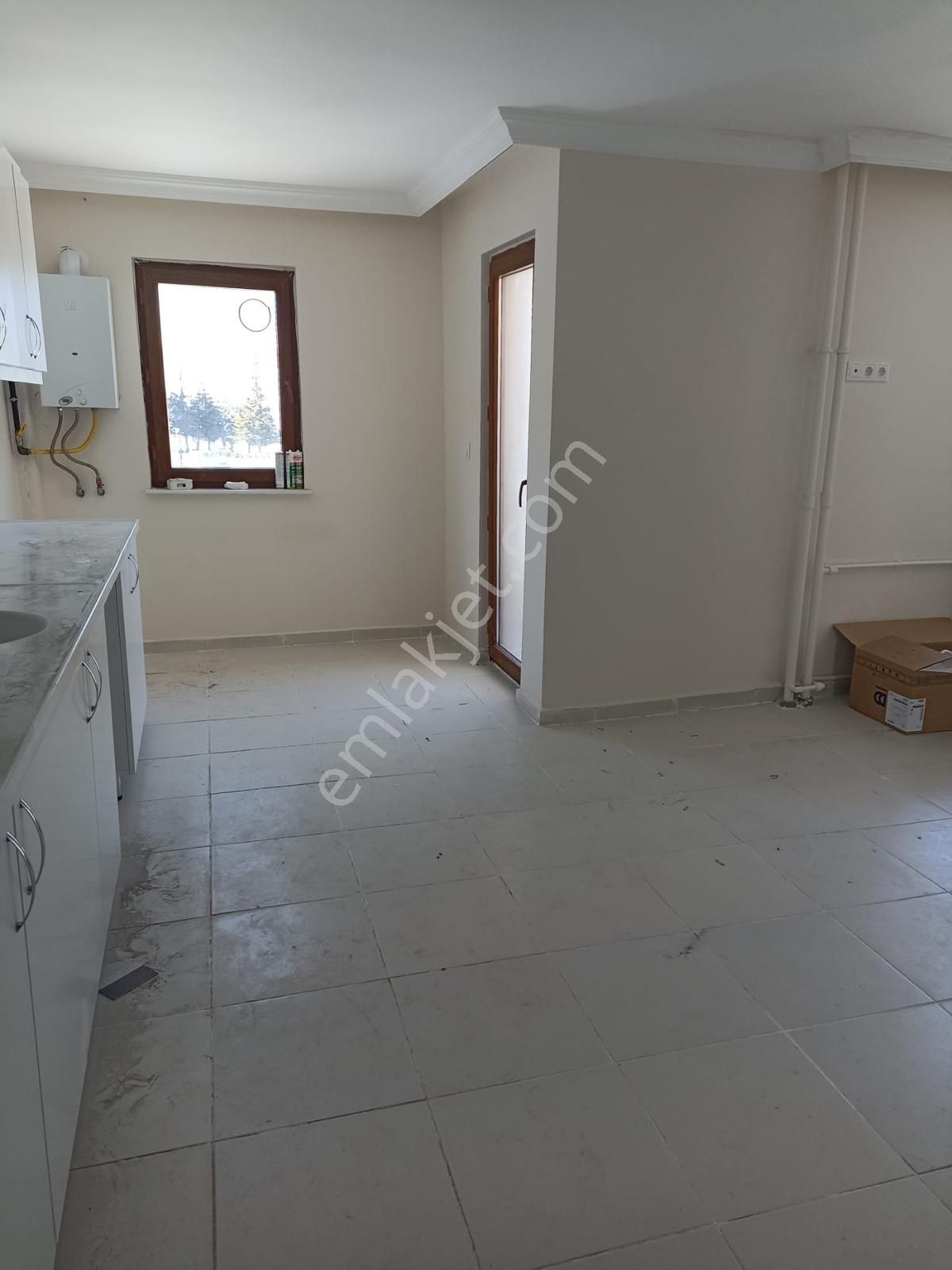 Ballıkuyumcu Mahallesi Site İçinde Fırsat 3+1 Satılık Daire! - Görsel 7