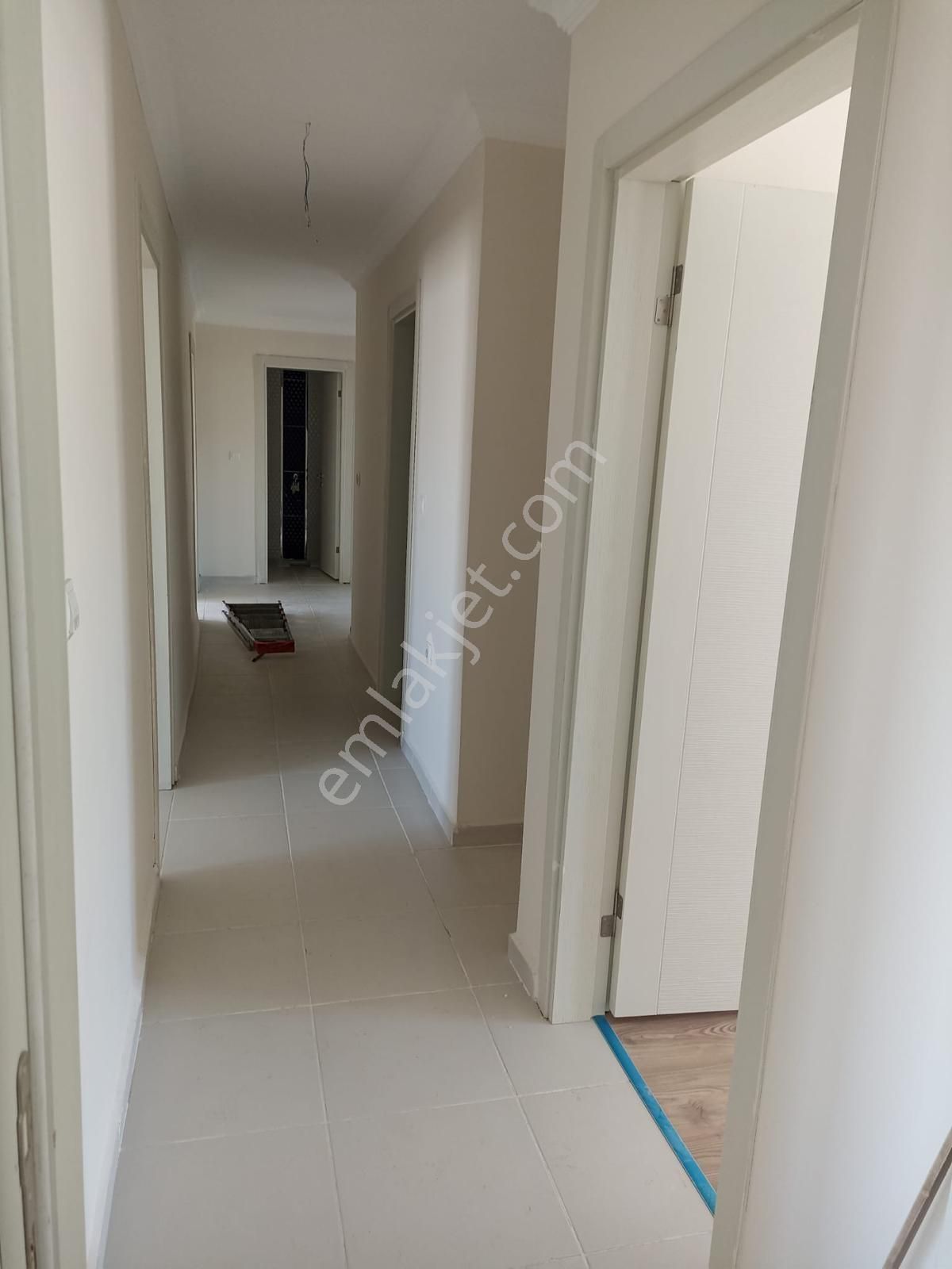 Ballıkuyumcu Mahallesi Site İçinde Fırsat 3+1 Satılık Daire! - Görsel 13