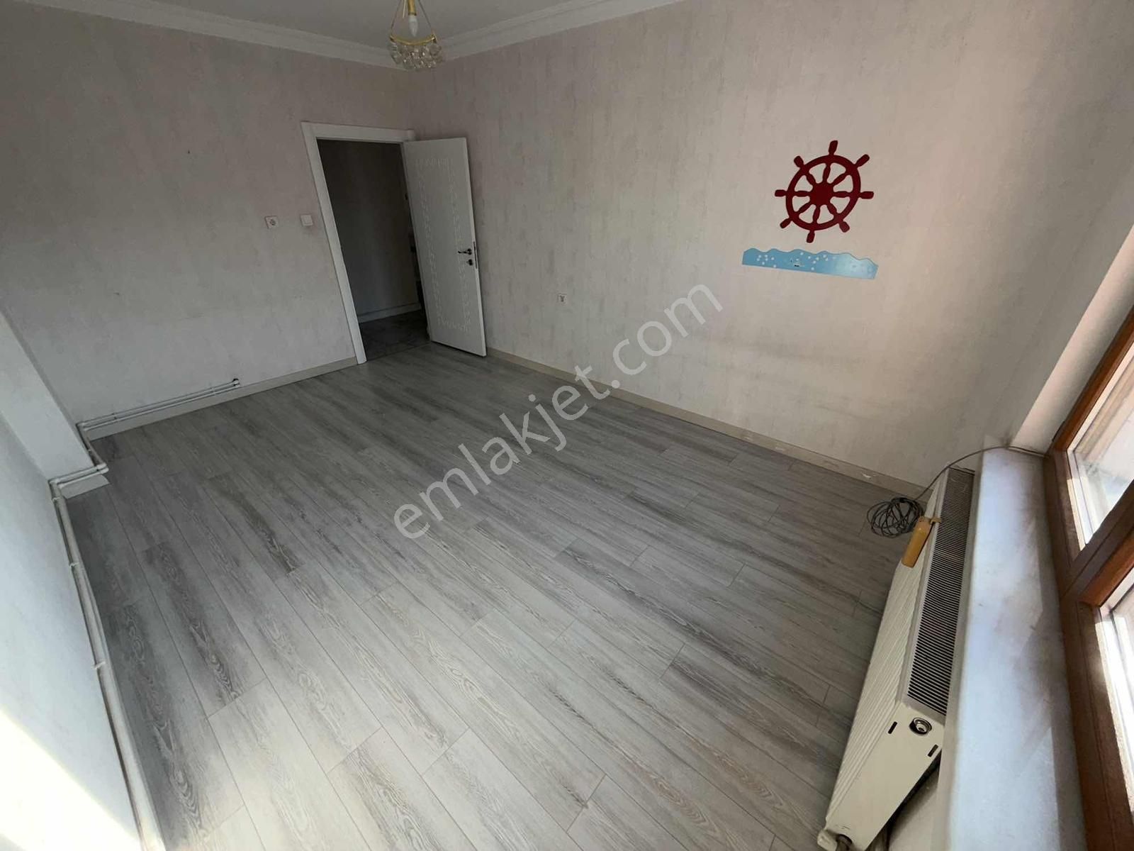 Kılıçsoy'dan Ayvalı Merkez Cami Yanında Kapalı Teras Dubleks 6+1 - Görsel 16