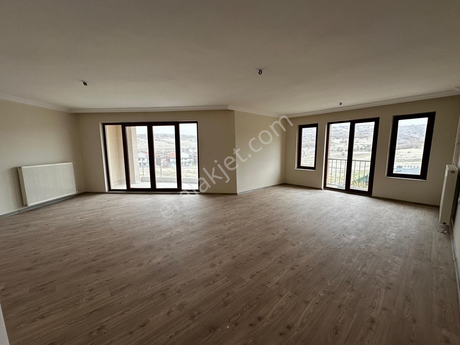 Ballıkuyumcu Mahallesi Site İçinde 4+1 Satılık Yatırımlık Daire - Görsel 2