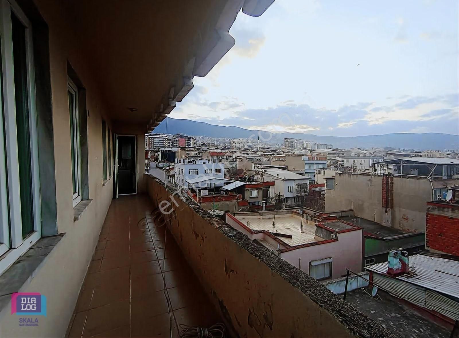 Dialog Skala'dan Beyazıt Mahallesinde 4+! Arakat Kiralık Daire - Görsel 4
