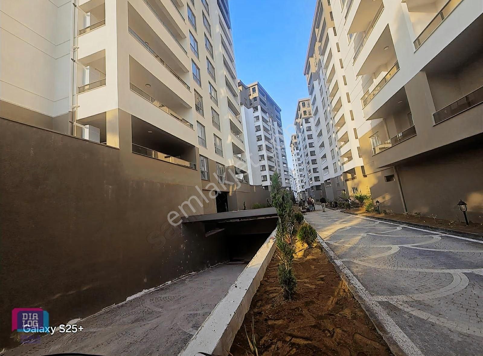 Dialog Skala Site Dışına Bakan Yeşil Manzaralı Satılık 3+1 Daire - Görsel 13