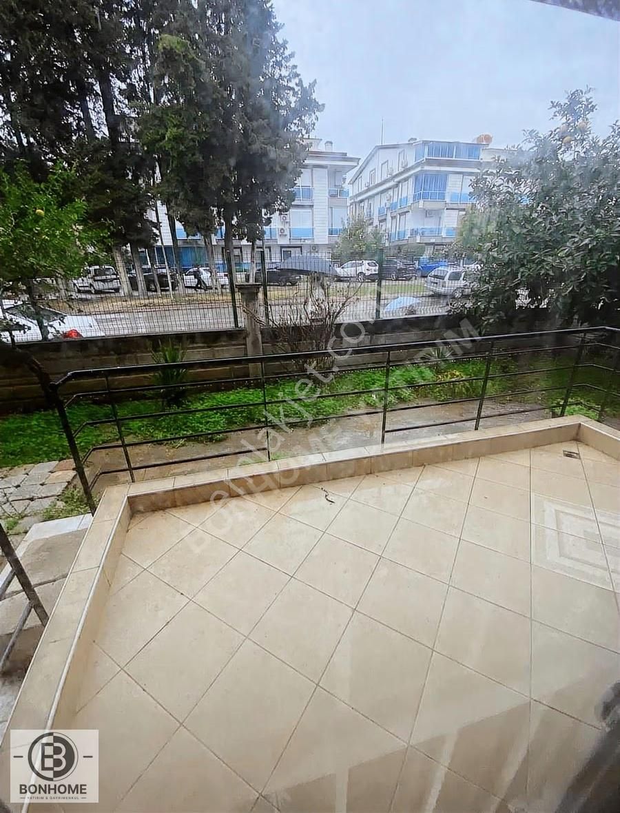 Cuma Pazarının Arksında Kiralık Daire !!! - Görsel 4