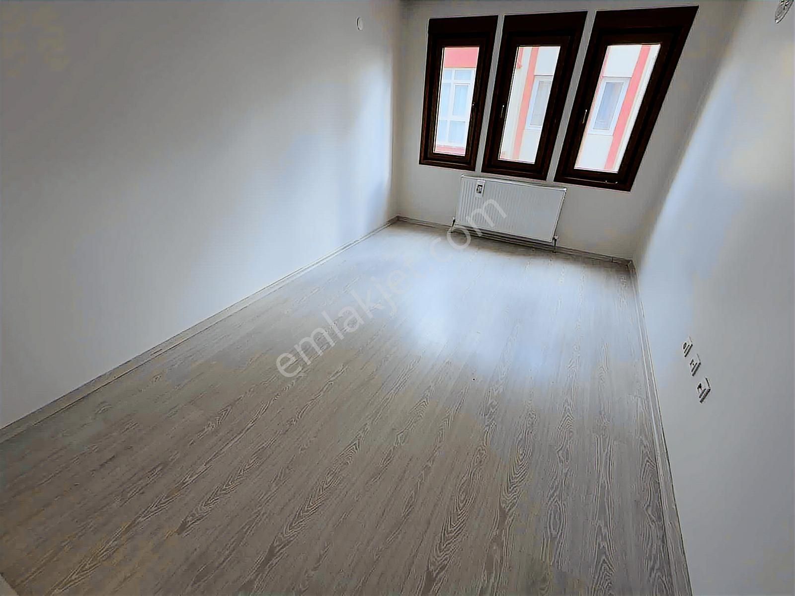 Kılıçsoy'dan Karyağdı'da Protokol Yolunda 4 Katlı Yapılı Villa - Görsel 15