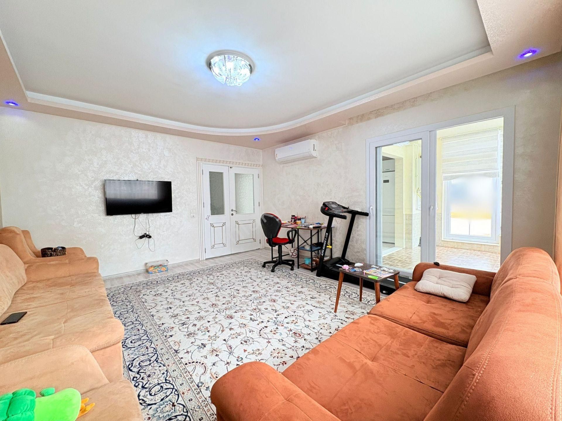 Ethereal'den Tece'de Teraslı Denize Yakın Havuzlu Site İçi 3+1