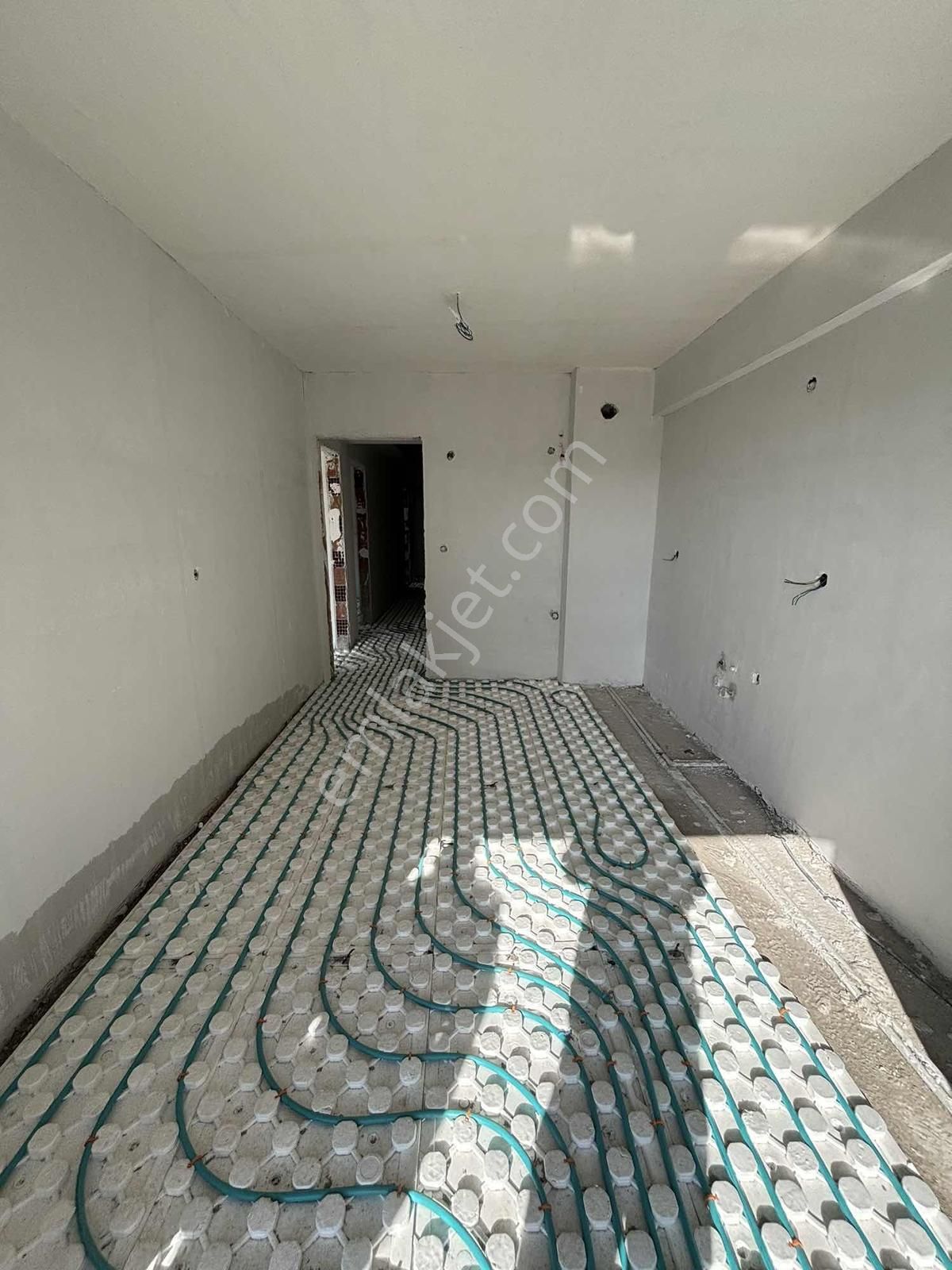 Torbalı'da Cadde Üstünde Satılık 3+1 Lüx Daire Nisan'da Teslim - Görsel 14