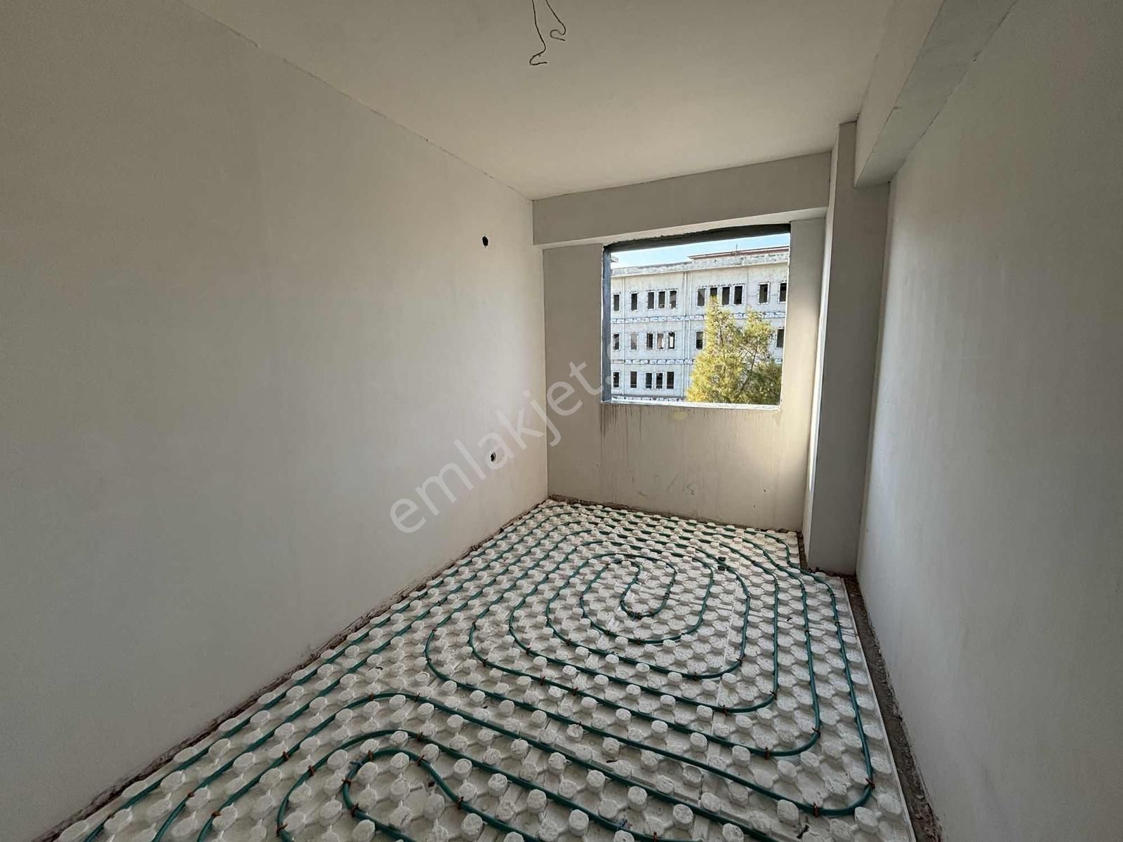 Torbalı'da Cadde Üstünde Satılık 3+1 Lüx Daire Nisan'da Teslim - Görsel 23