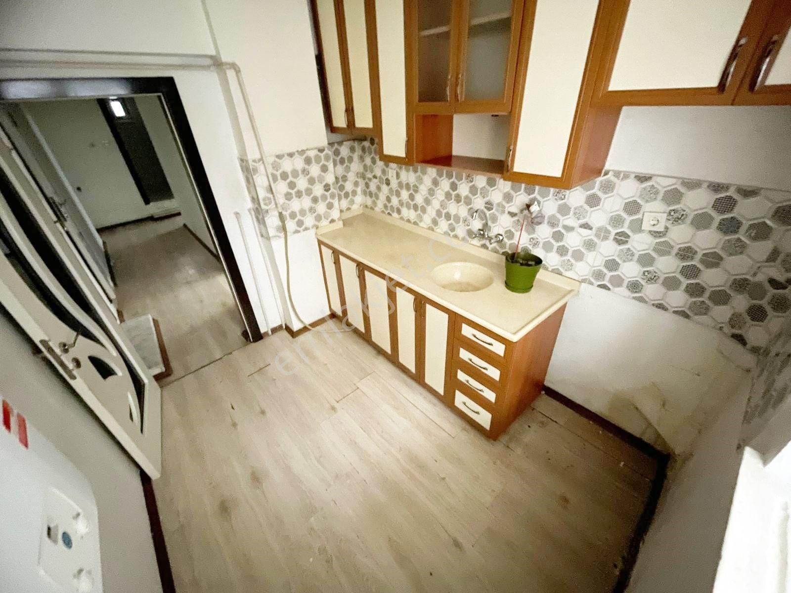 Sincan Mareşal Çakmak Mh.de 2+1 Satılık Daire - Görsel 3