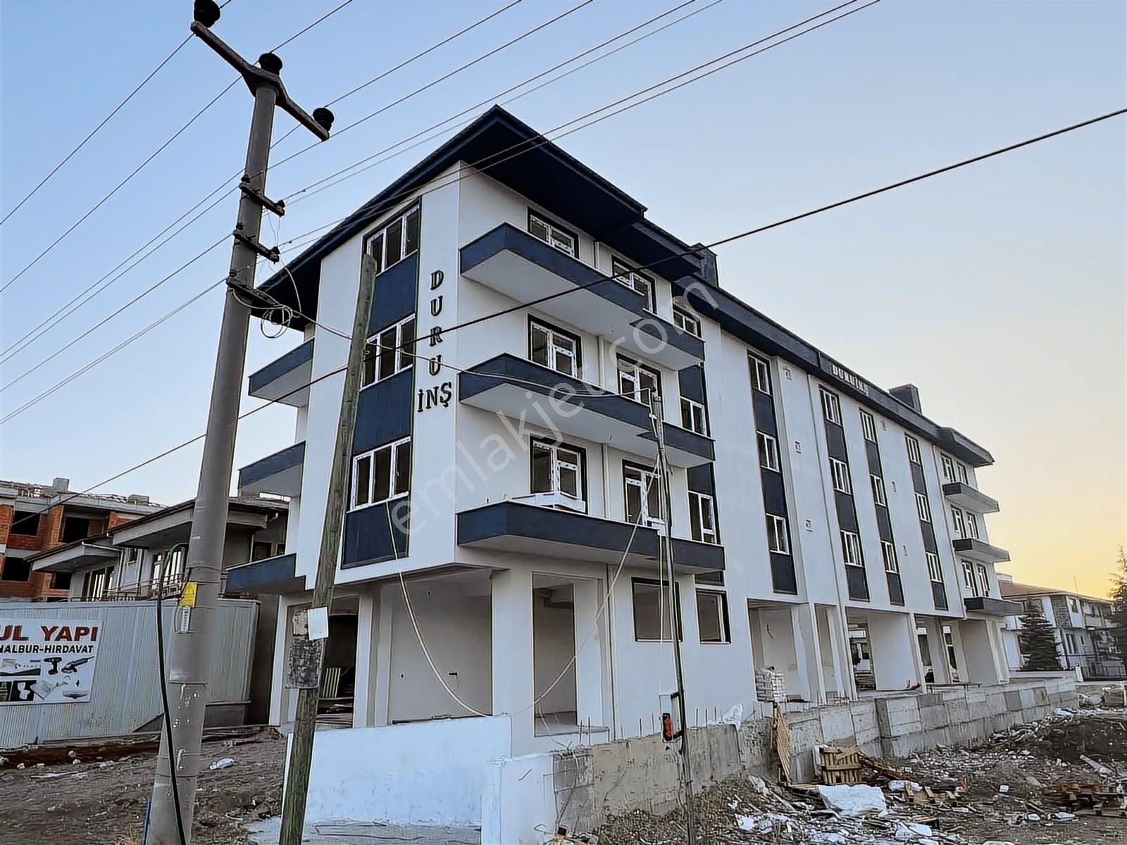 Duru'dan Osmangazi Mh.ana Cadde Üzeri Ön Cephe 3+1 Sıfır Daire ! - Görsel 21