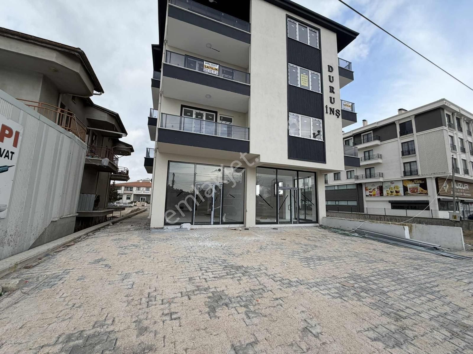 Duru'dan Osmangazi Mh.ana Cadde Üzeri Ön Cephe 3+1 Sıfır Daire ! - Görsel 34