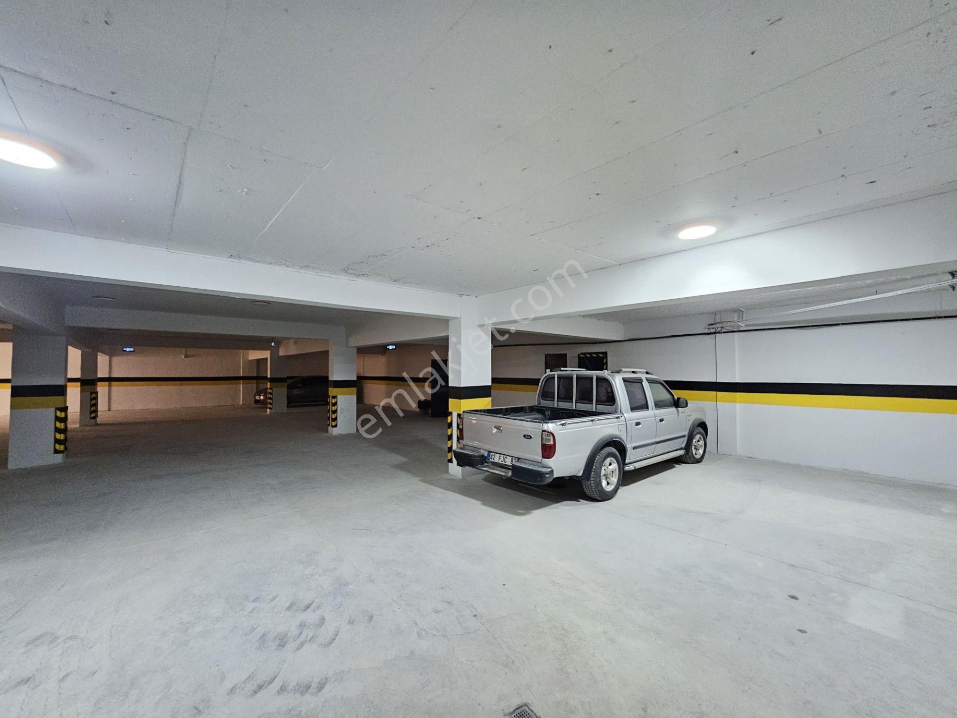 Ahmet Yesevi Cd Cadde’ye Lüx Sıfır 4+1 Daireler - Görsel 35