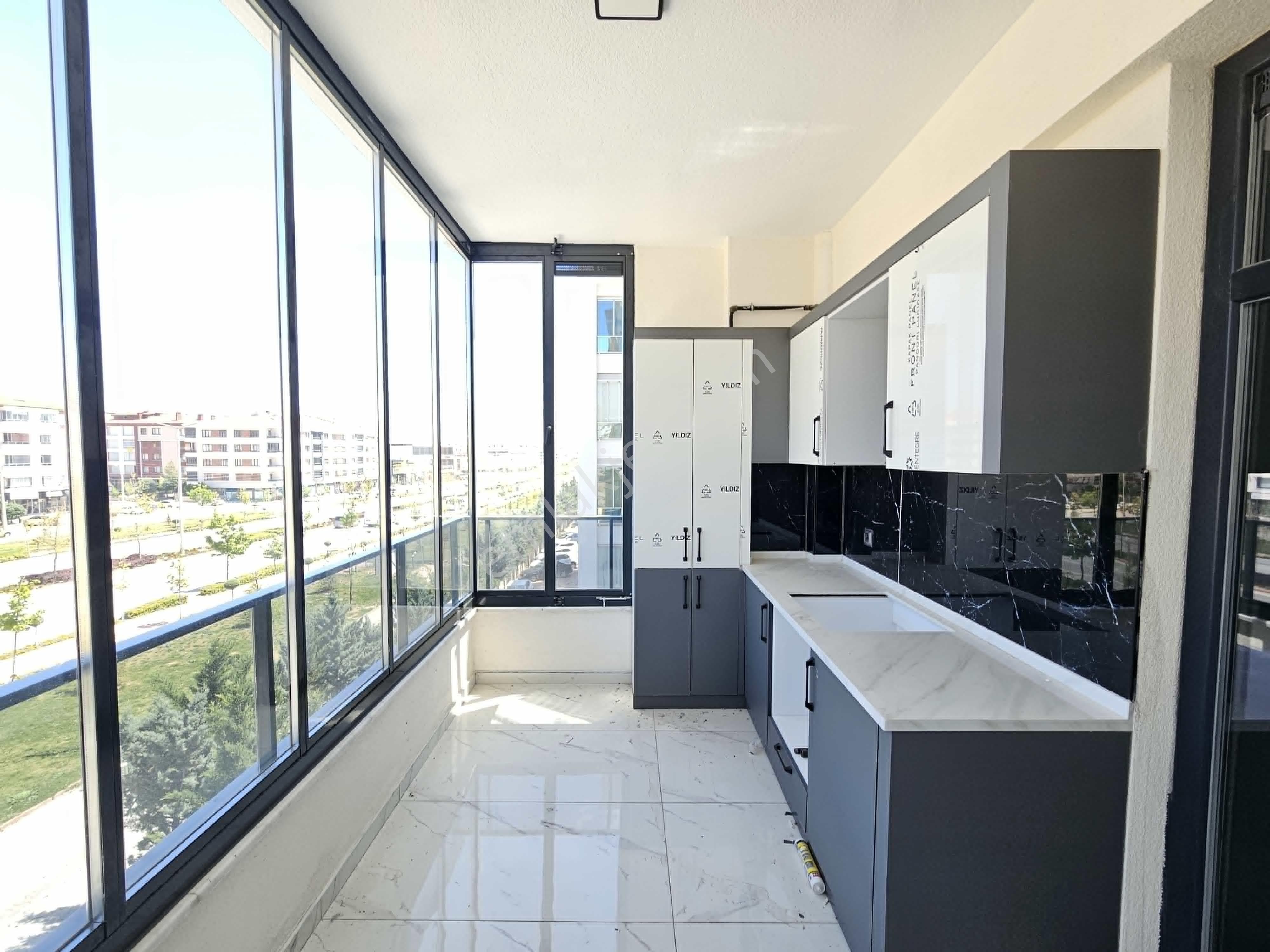 Ahmet Yesevi Cd Cadde’ye Lüx Sıfır 4+1 Daireler - Görsel 4