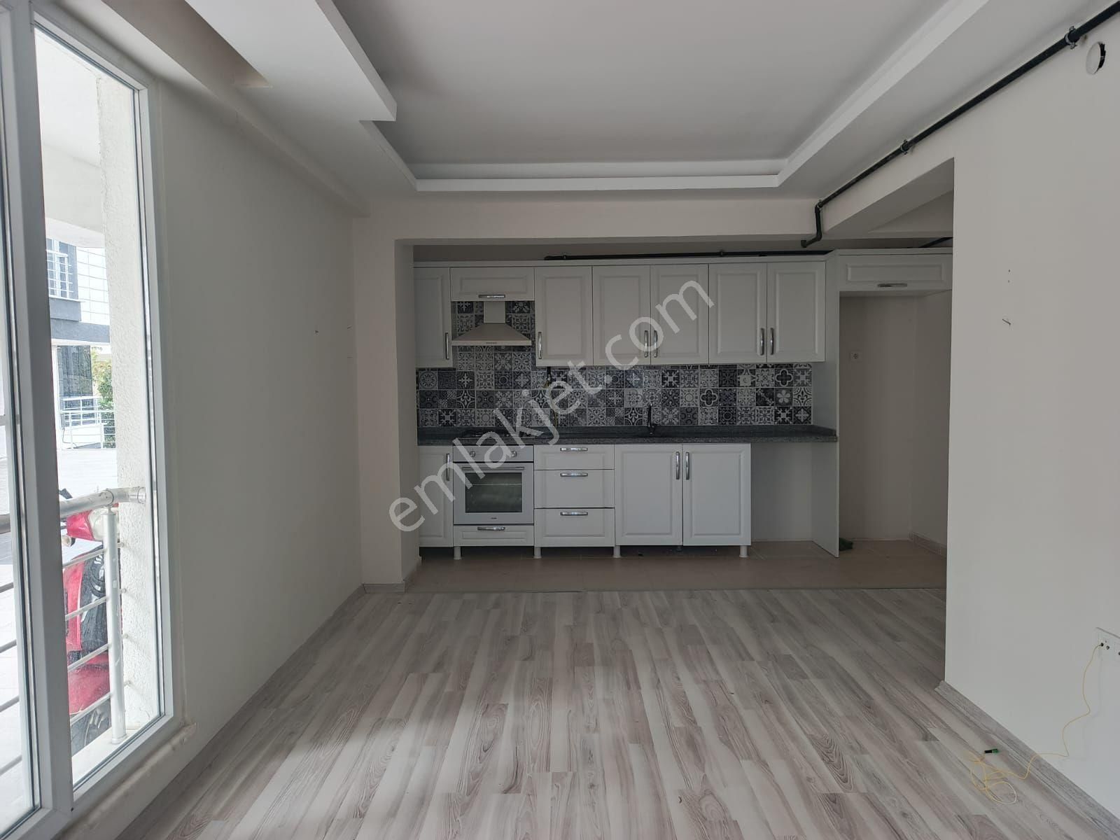 Son Firsat Bu Fiyata Kacirma Site İcinde 7 / 24 Güvenlik Havuzlu Satılık 2+1 - Görsel 4