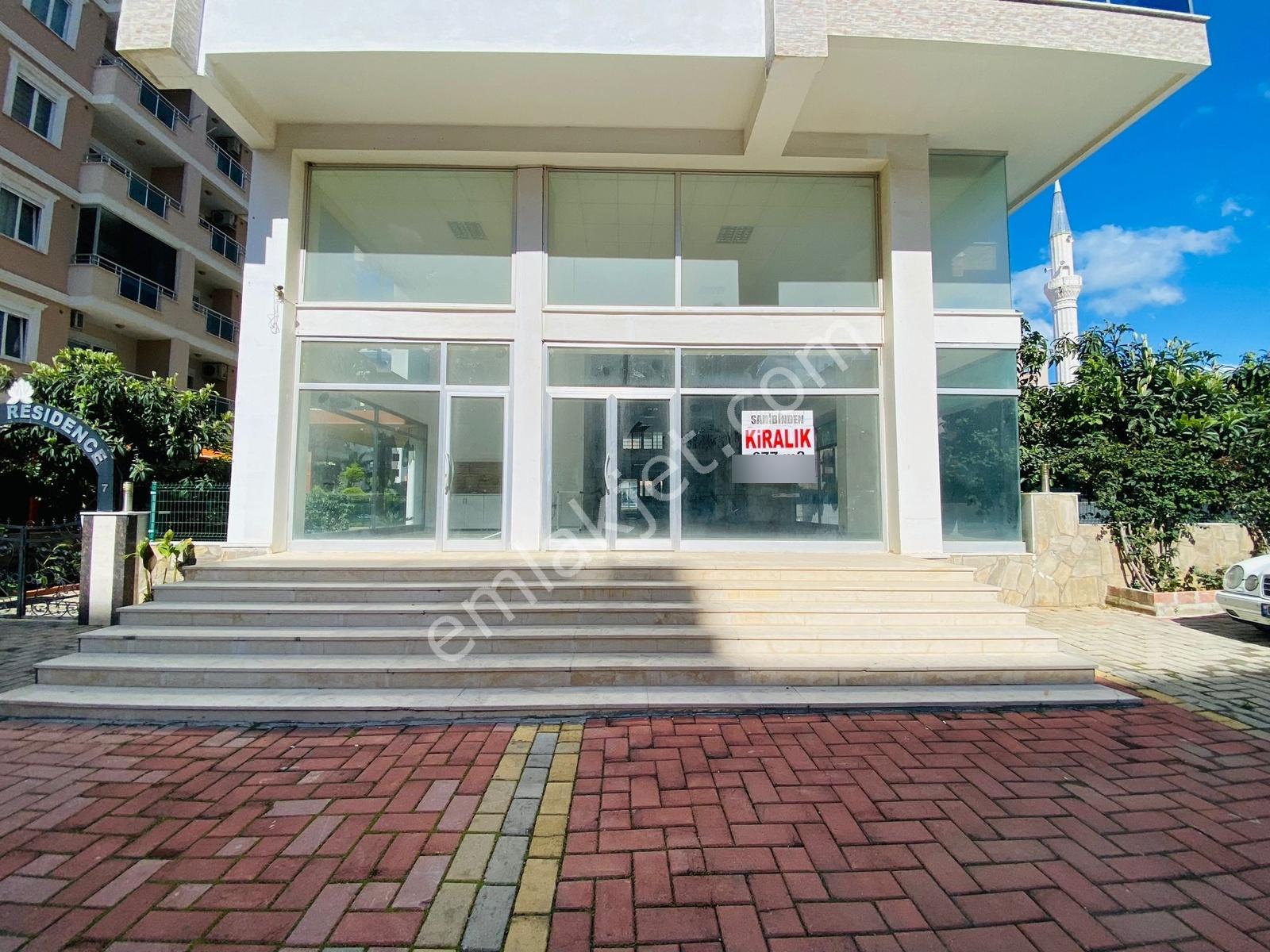 Alanya Mahmutlar 600m2 3 Katlı Caddeye Sıfır,merkezde,deniz 100m
