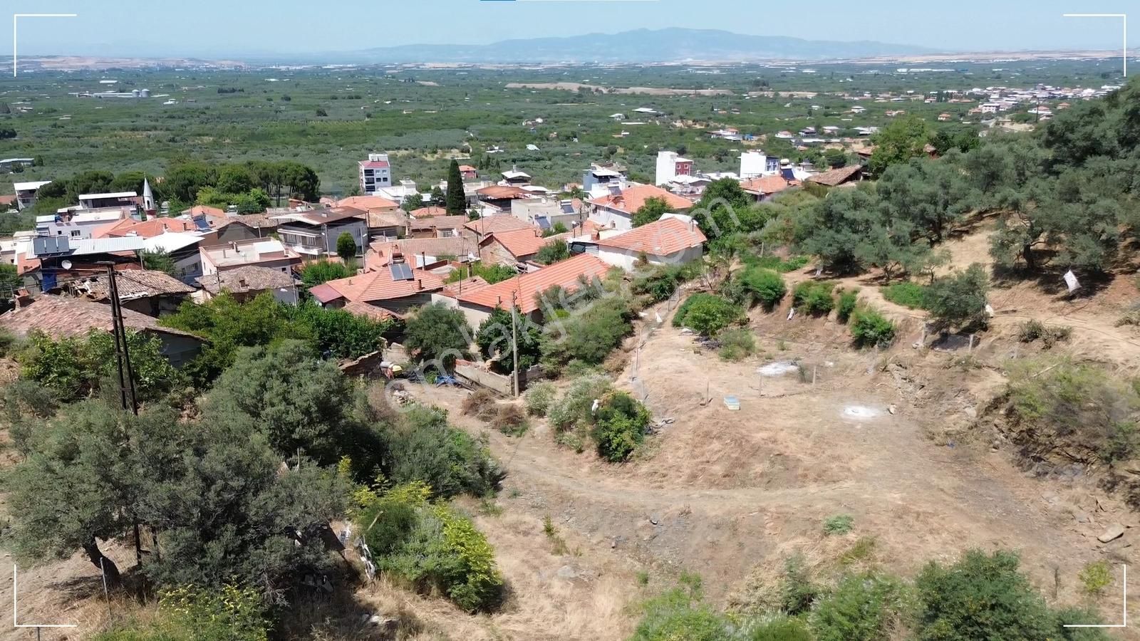 Kemalpaşa Örende Satılık 243 M² Tarla İmar Yoluna Cepheli! - Görsel 4