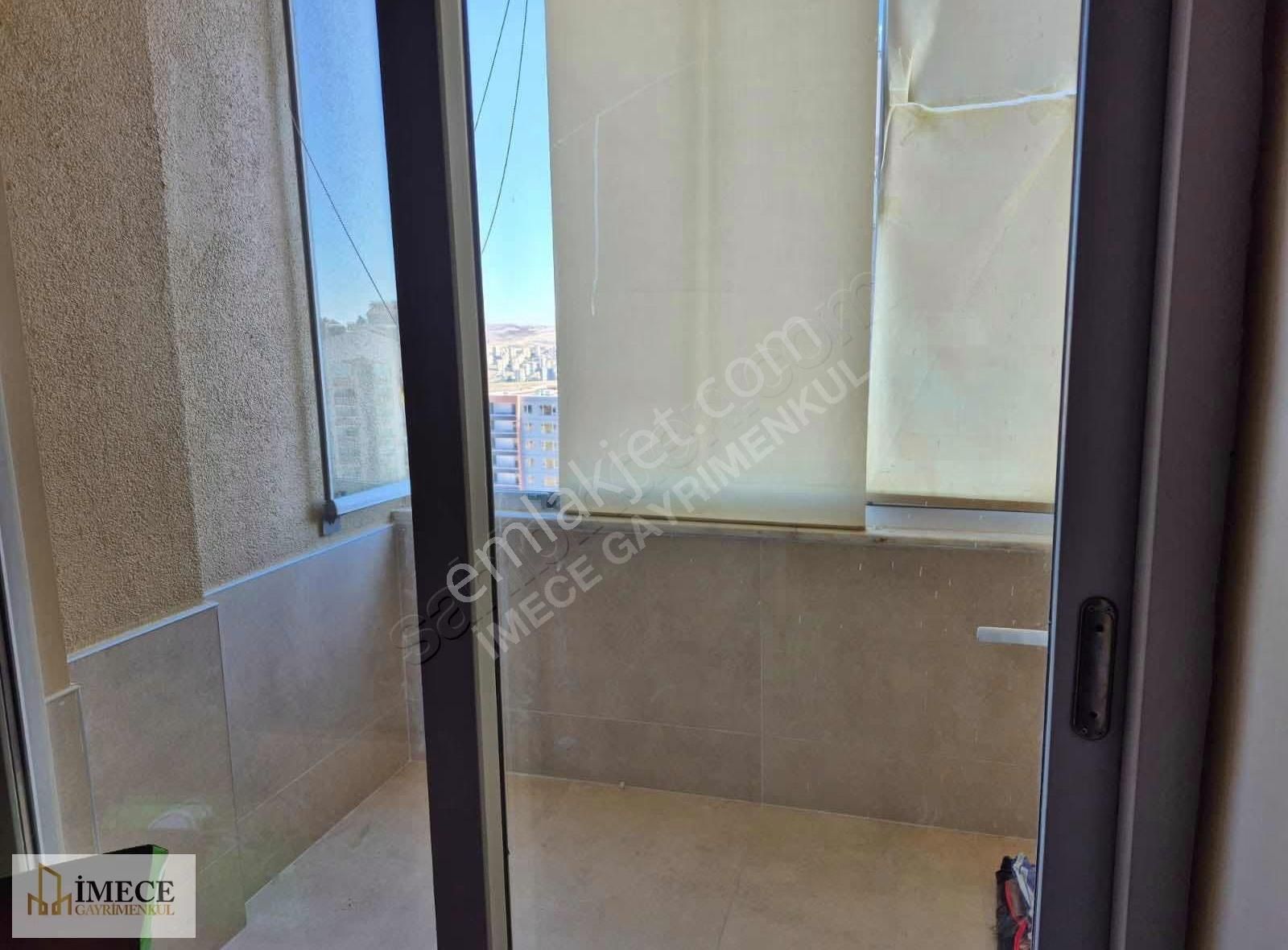 Eşyalı Uygun Fiyat İçi Yapılı Temiz Kaçırılmayacak Kiralık 3+1 - Görsel 7