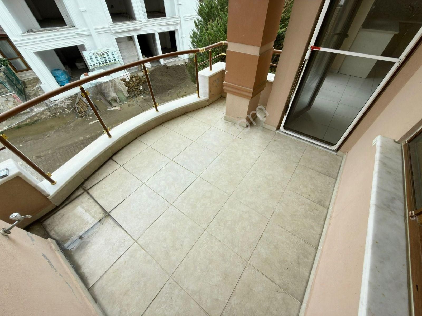 ꧁ay Emlaktan꧂akçay Merkezde Kazdağları Eteklerinde Denize Yakın Arakat Ön Cephe Satılık 2+1 Daire - Görsel 10