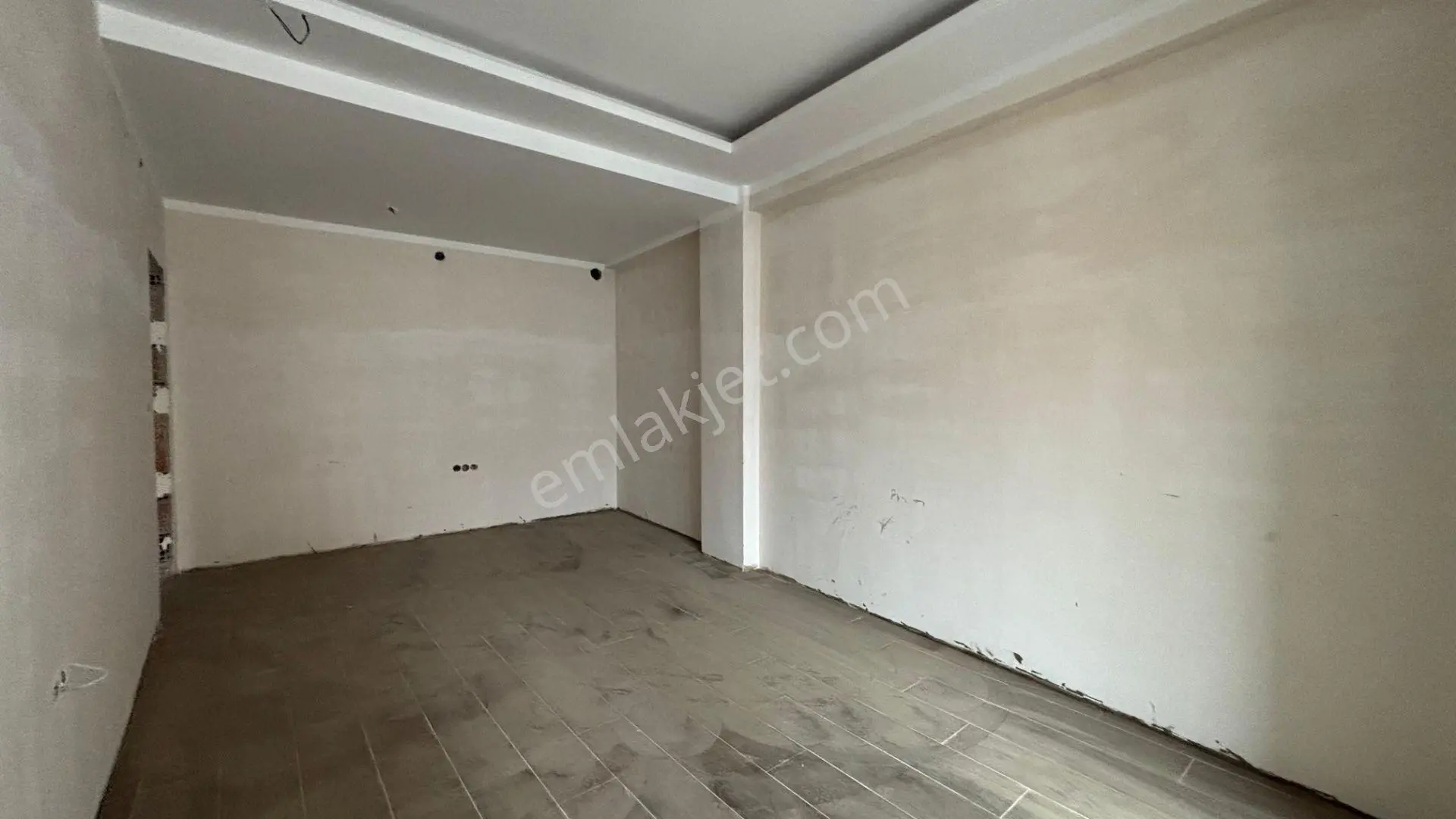 ! Recep Ümit Emlaktan Gültepe Mahallesinde Millet Caddesi Yakını Geniş 2+1 Asansörlü Daireler Fç32! - Görsel 3