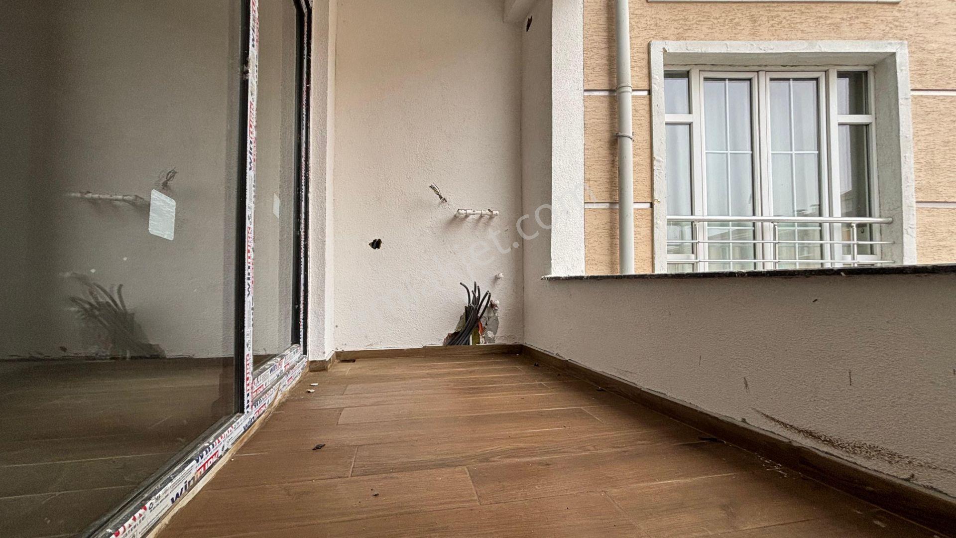 ! Recep Ümit Emlaktan Gültepe Mahallesinde Millet Caddesi Yakını Geniş 2+1 Asansörlü Daireler Fç32! - Görsel 11