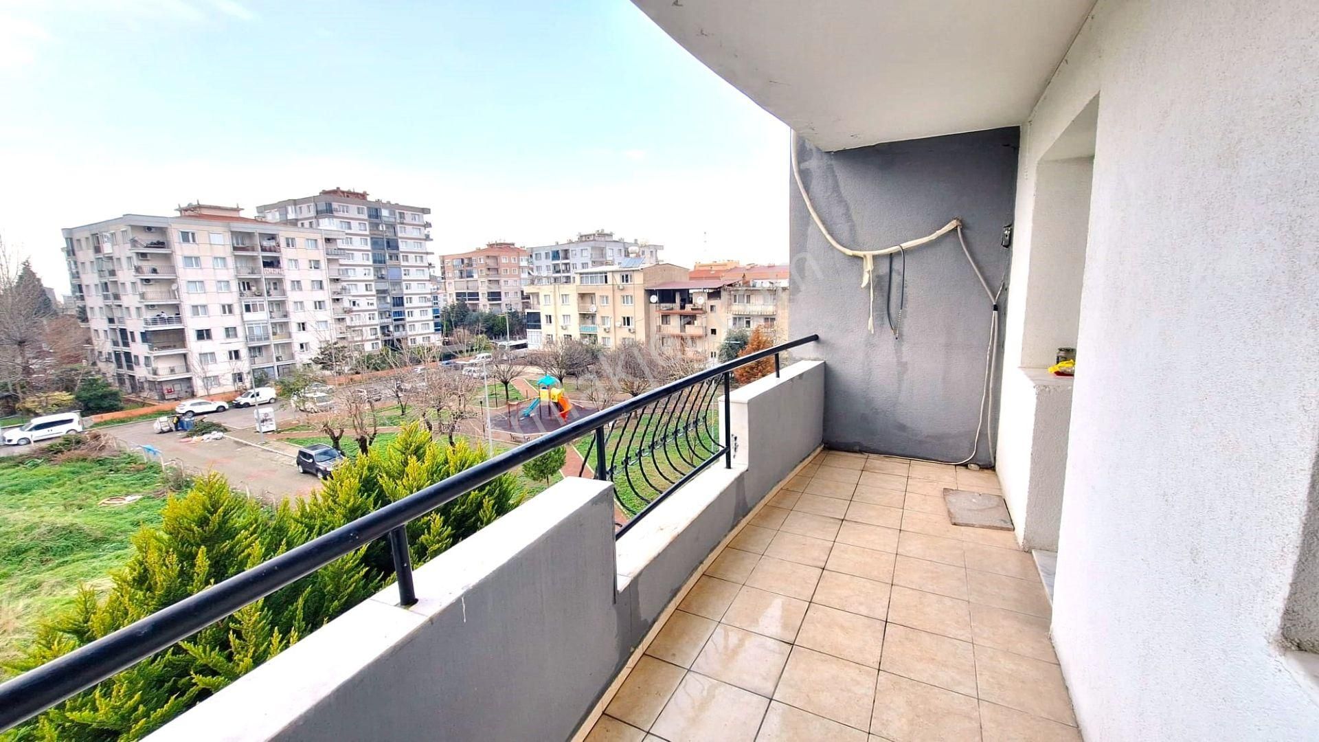 İzmir Buca Metro Yanında 140 M2 Doğalgazlı Satılık 3+1 Daire - Görsel 29