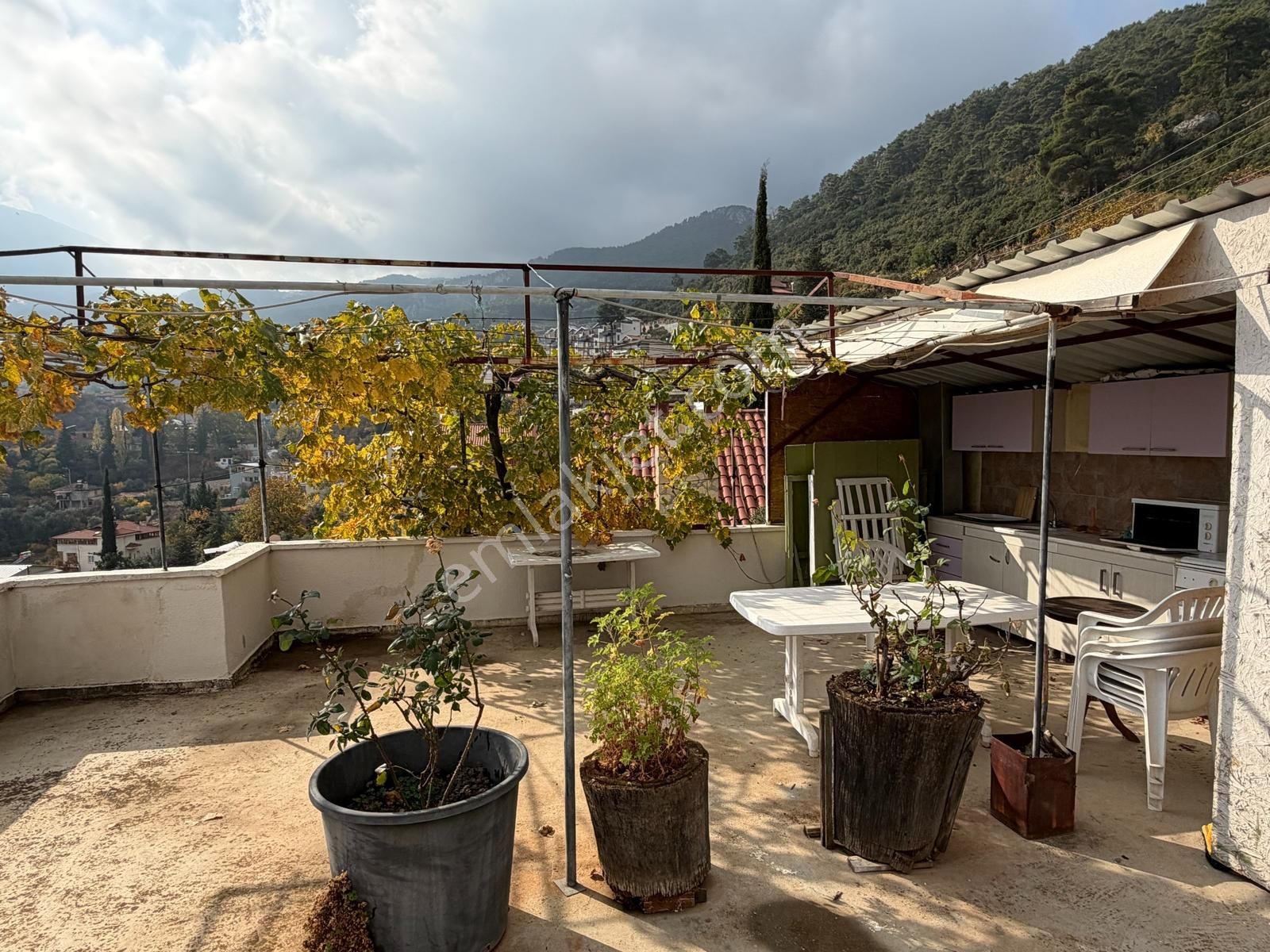 Gujan Ceyhanda Geyikbayırı Merkez Eşyalı Kiralık Müstakil 2+1 Ev - Görsel 23