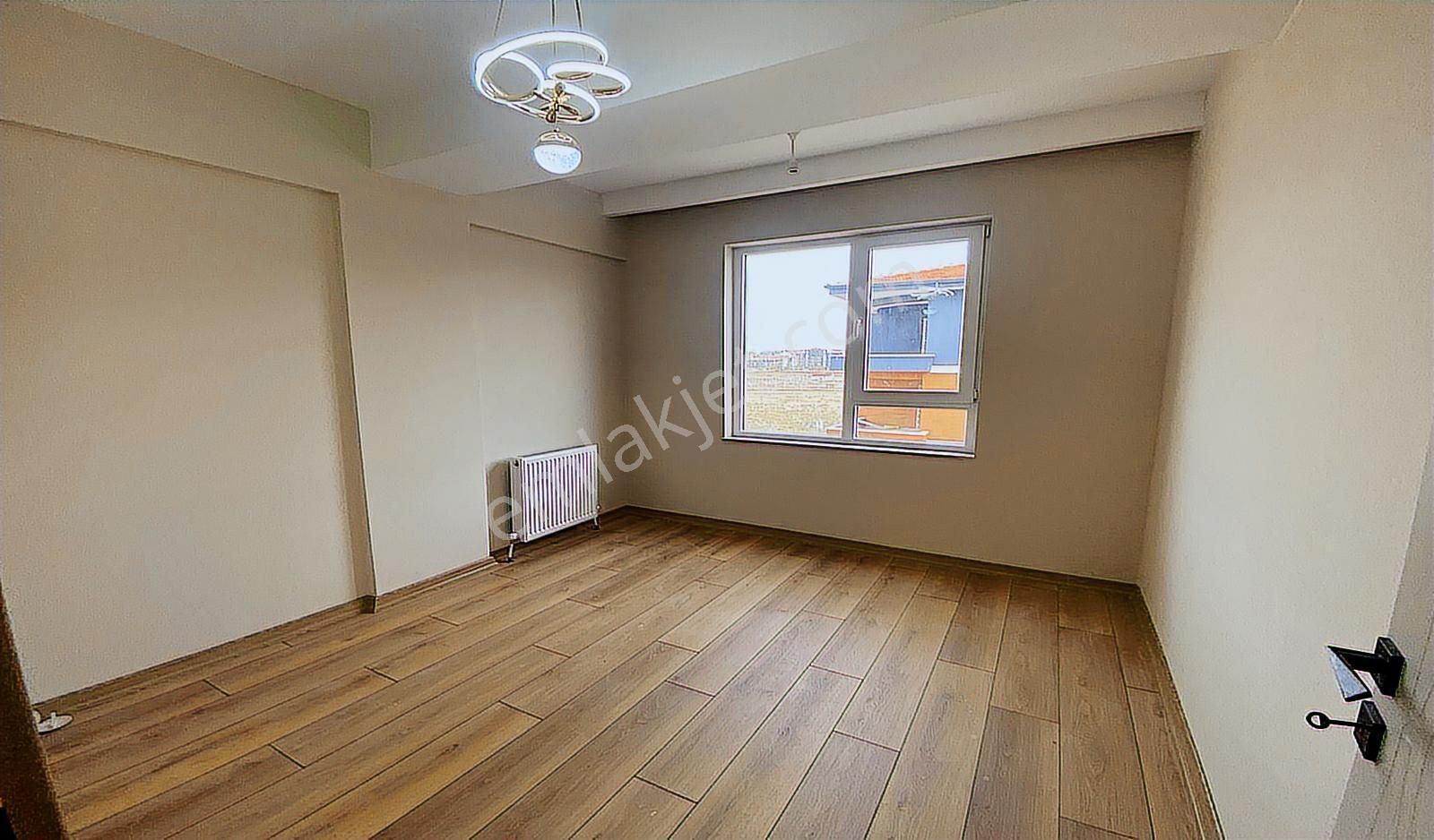 Yenikent Emlak'tan Merkezi Konumda Full+full Ultra Lüx 3+1 Daire - Görsel 38