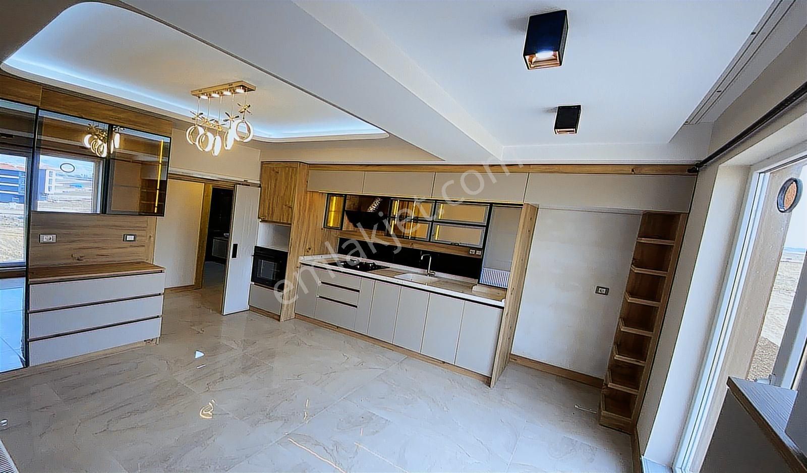 Yenikent Emlak'tan Merkezi Konumda Full+full Ultra Lüx 3+1 Daire - Görsel 23