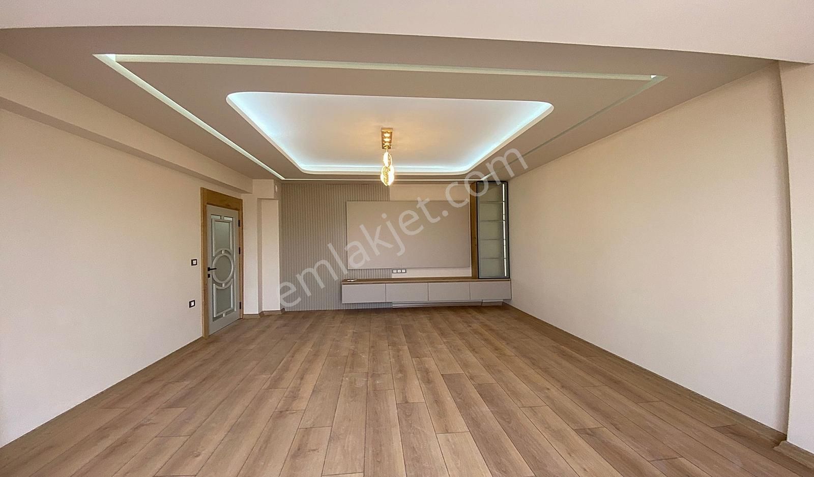 Yenikent Emlak'tan Merkezi Konumda Full+full Ultra Lüx 3+1 Daire - Görsel 11