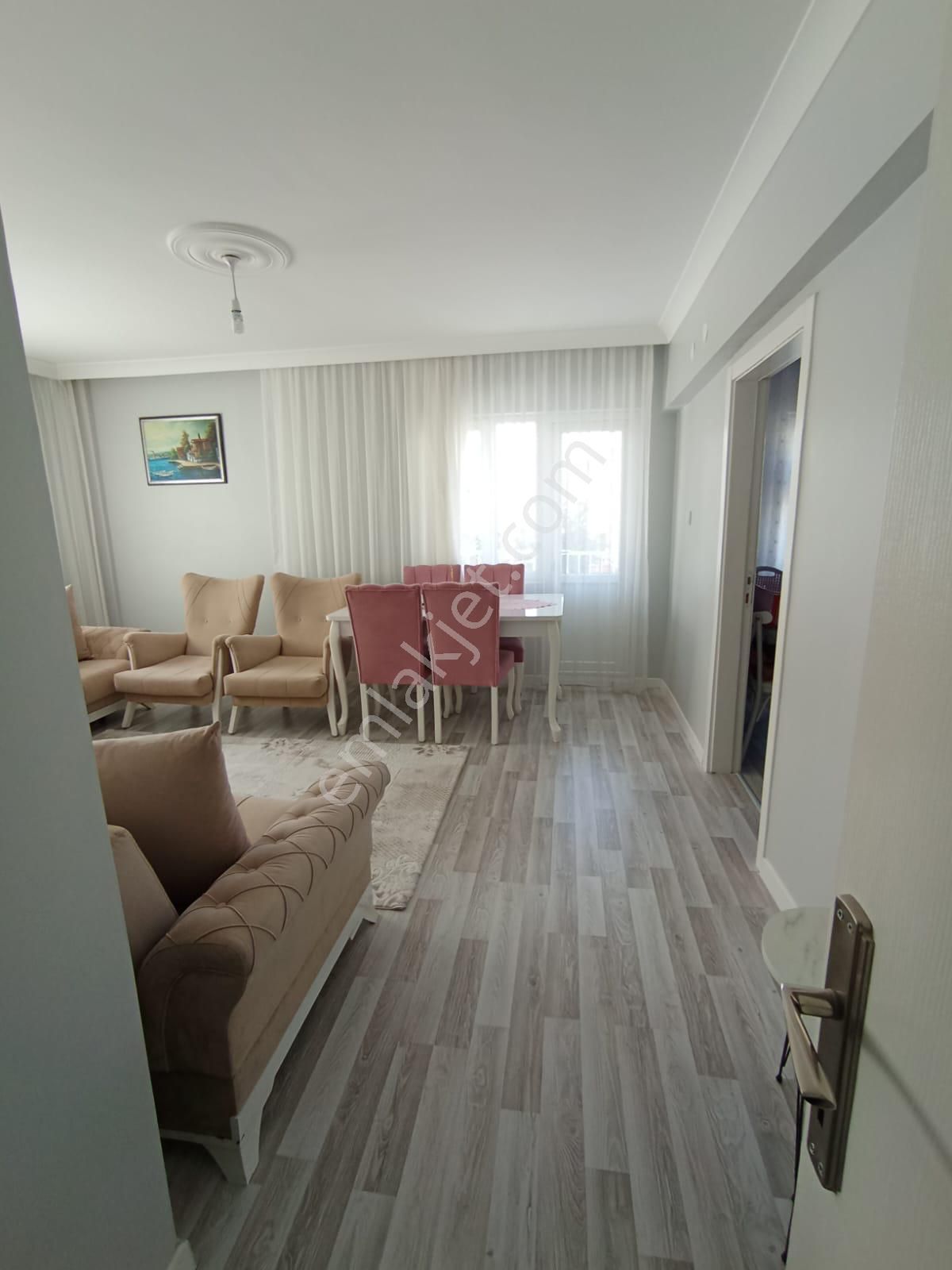 Osmanlı Mahallesi'nde 3.ara Kat Site İçerisi Yapılı Fırsat Dairesi - Görsel 5