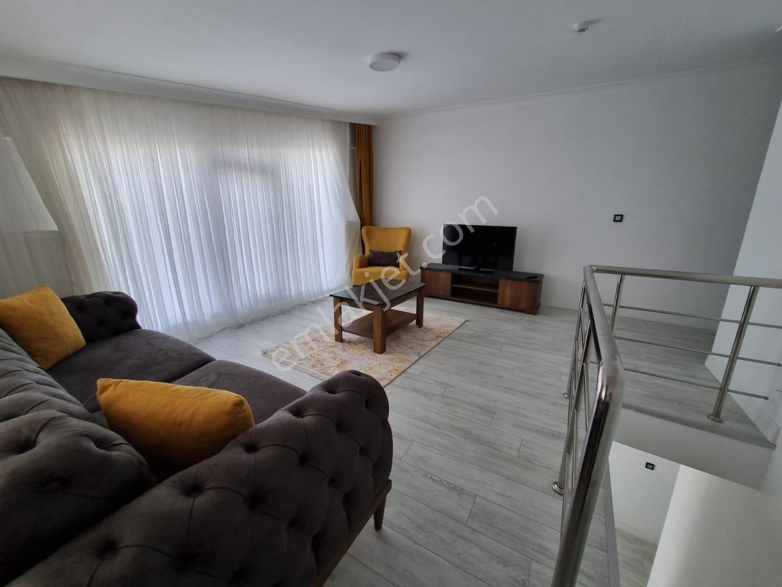 *** Yıldız' Da 2+2 Dubleks Eşyalı Kiralık Herşey Dahil *** - Görsel 6