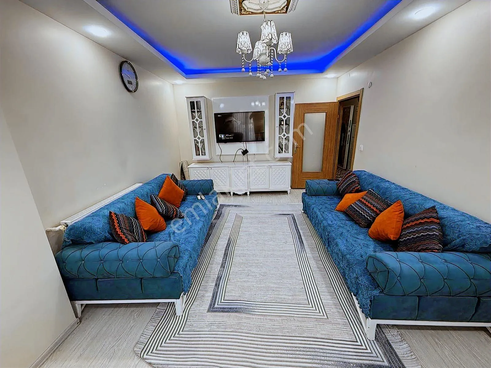 Firuzköy Bulvarında 2+1 Kullanışlı Fırsat Daire