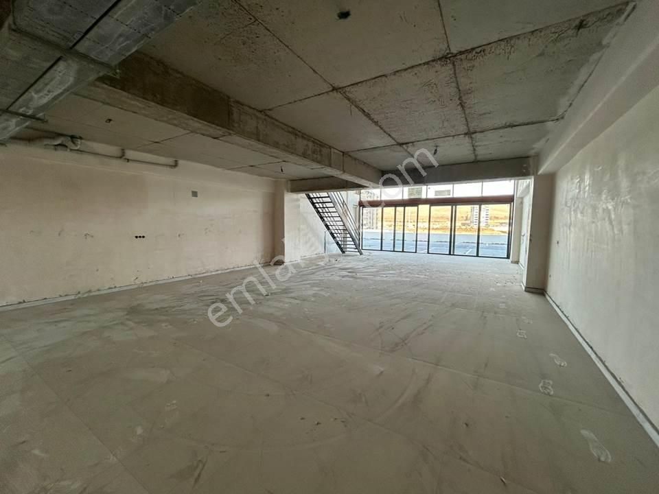 Repa Gayrimenkul İbrahim Gölbaşı'dan Günsev Oto Avmde Galeri - Görsel 7