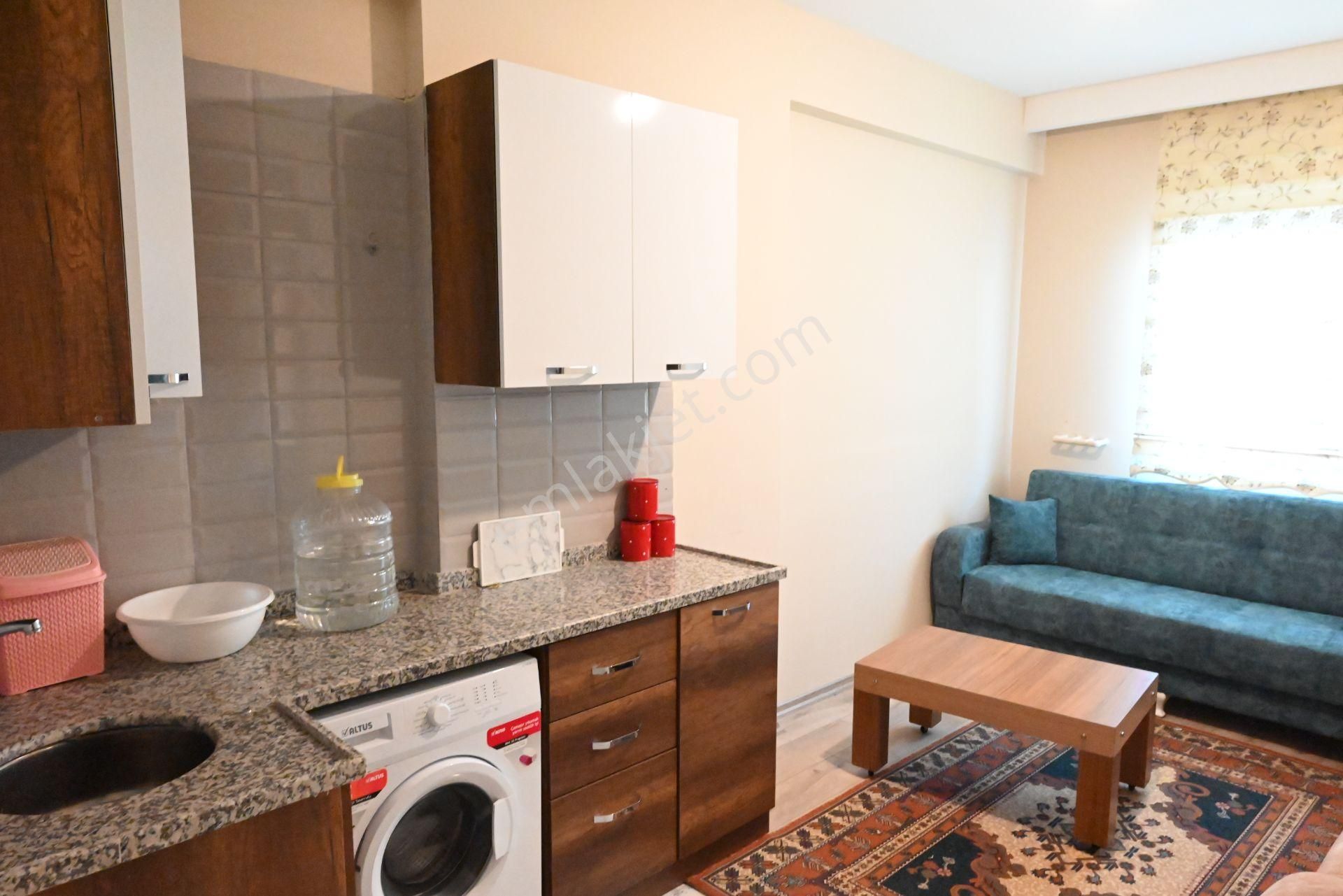 Üstünkent Emlak'tan Üniversiteye Yakın Konumda 1+1 Eşyalı Daire - Görsel 10